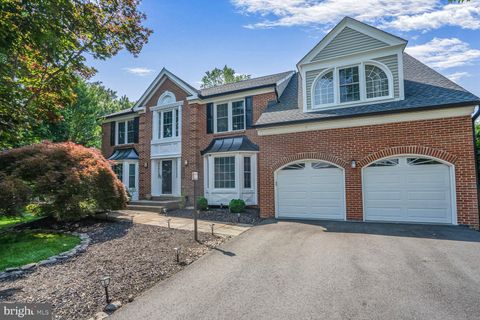 5501 CHESTERMILL COURT FAIRFAX VA 22030