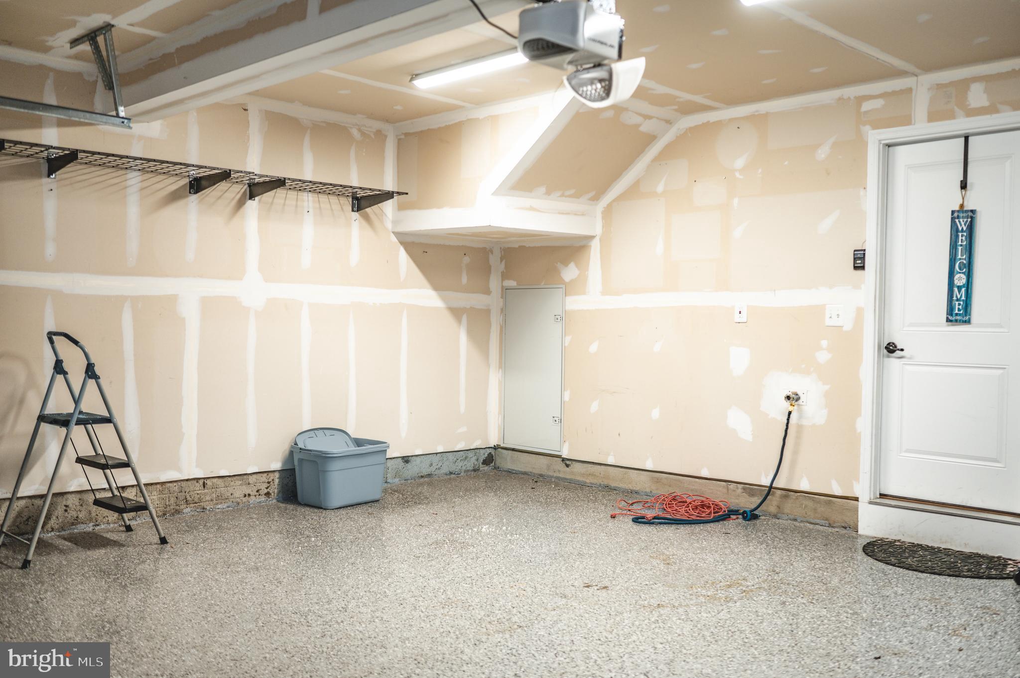 MINTBROOK - Residential