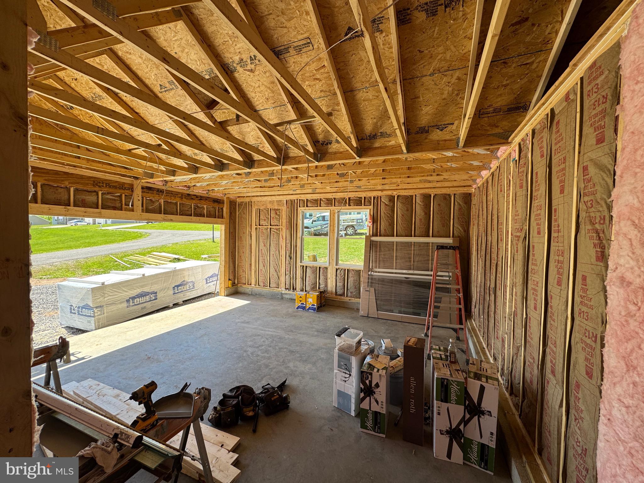 HARVEST HILLS - Residential