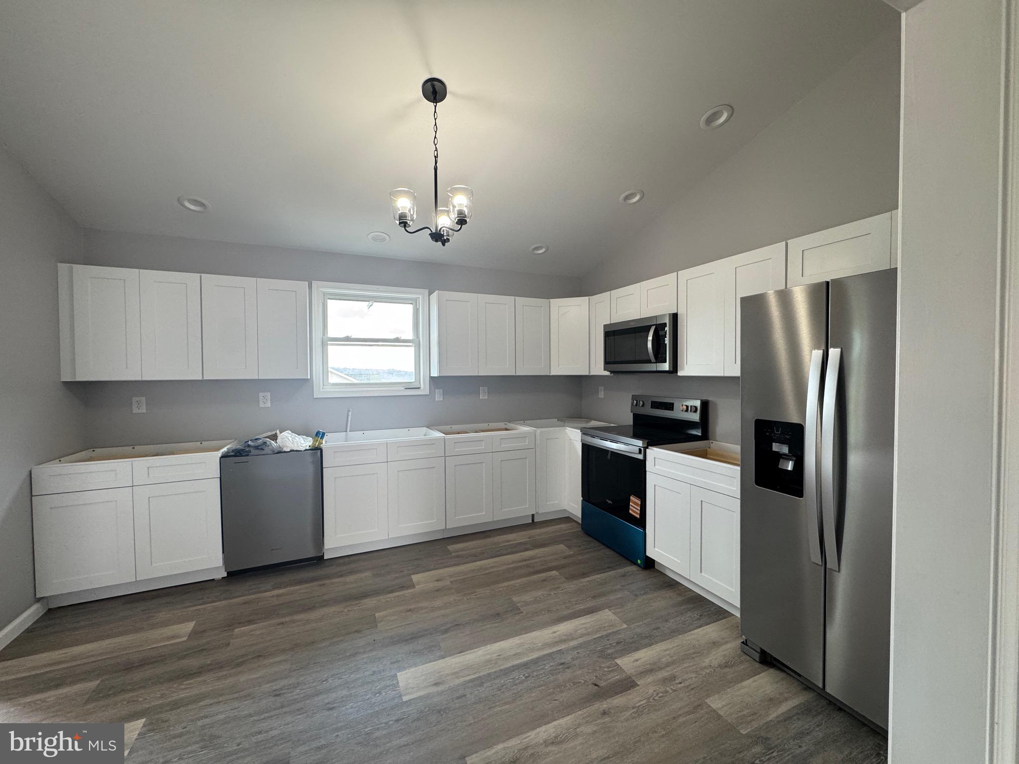 HARVEST HILLS - Residential