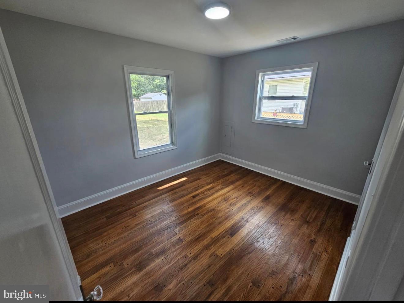 NORTH BARNABY - Residential Lease