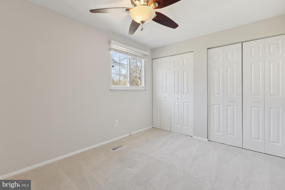 D EVEREUX WEST - Residential