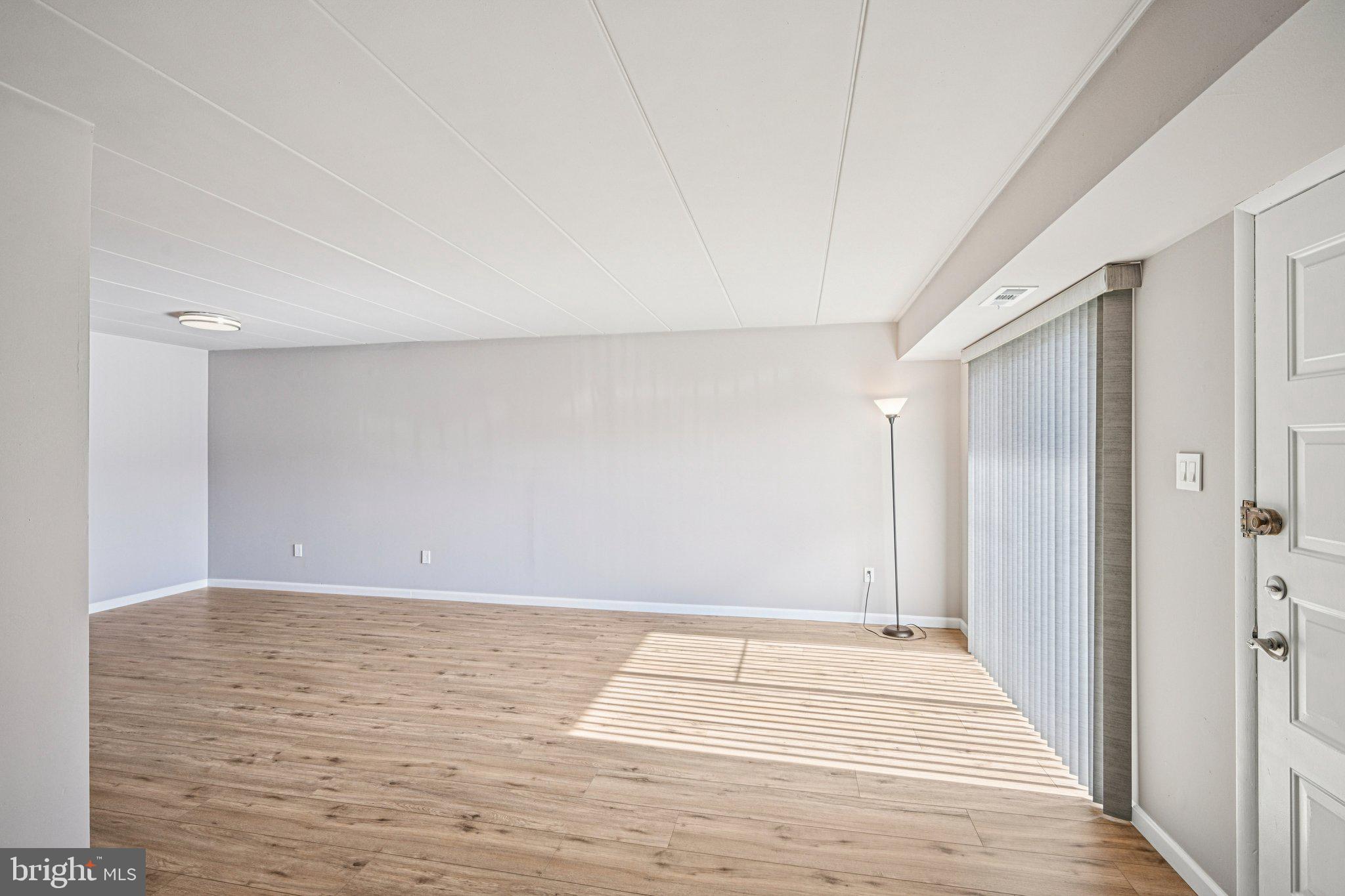 BUSTLETON - Residential