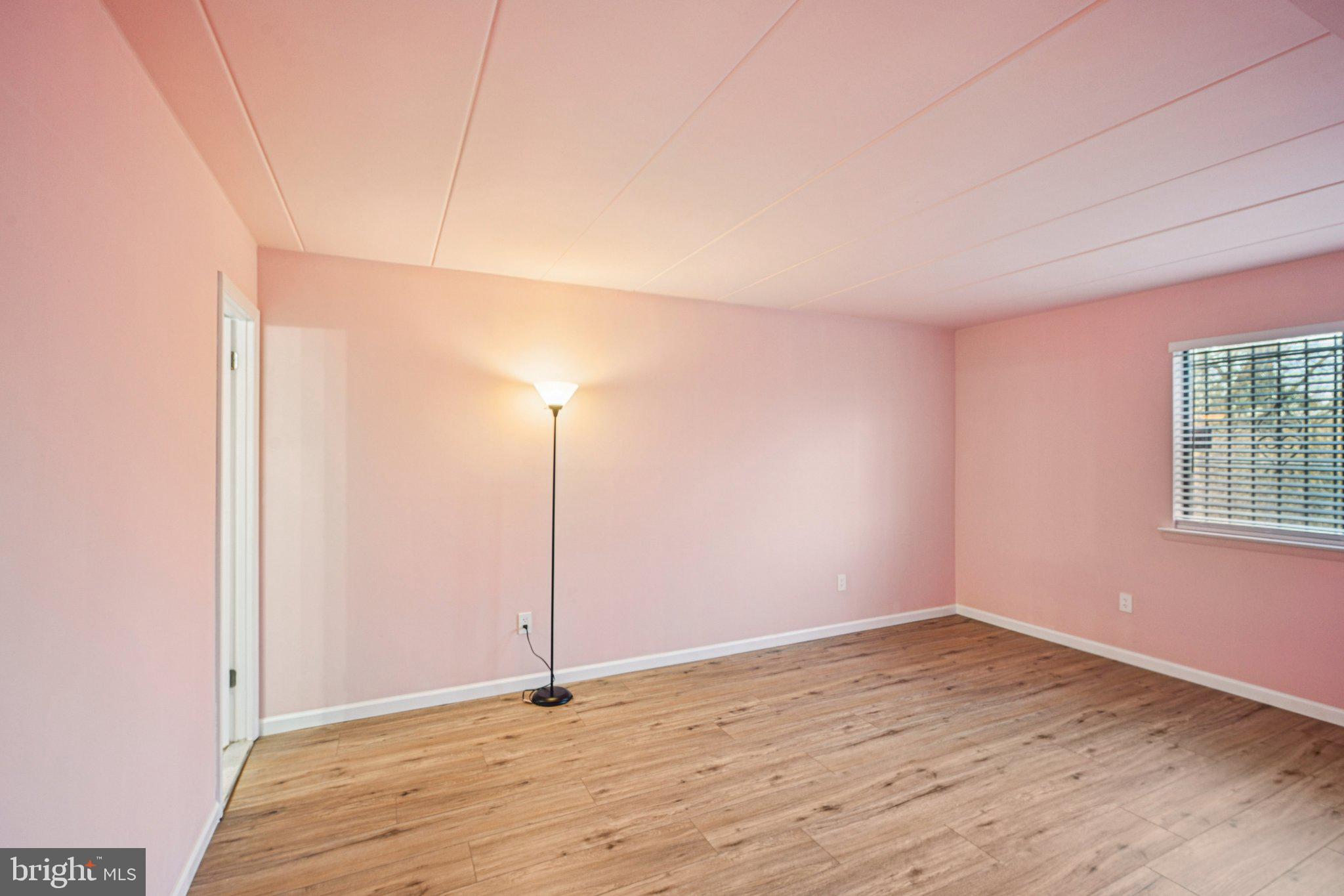 BUSTLETON - Residential