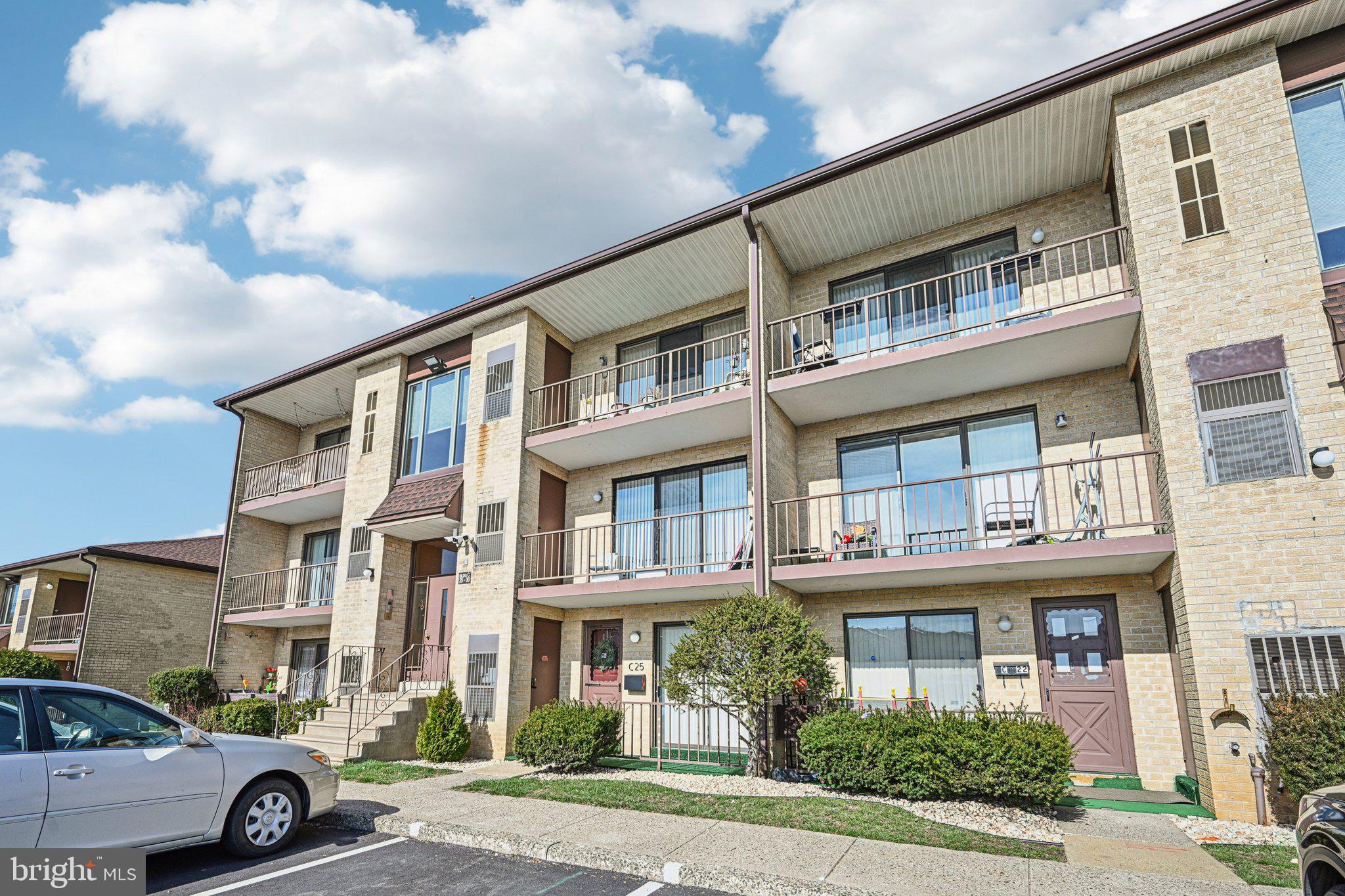 BUSTLETON - Residential