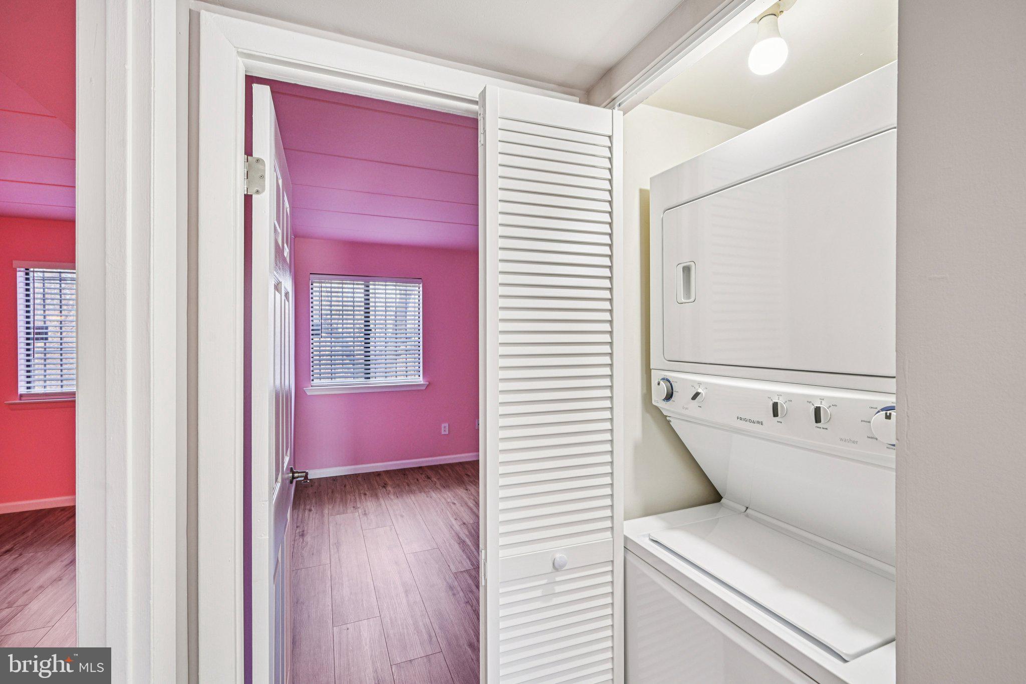 BUSTLETON - Residential