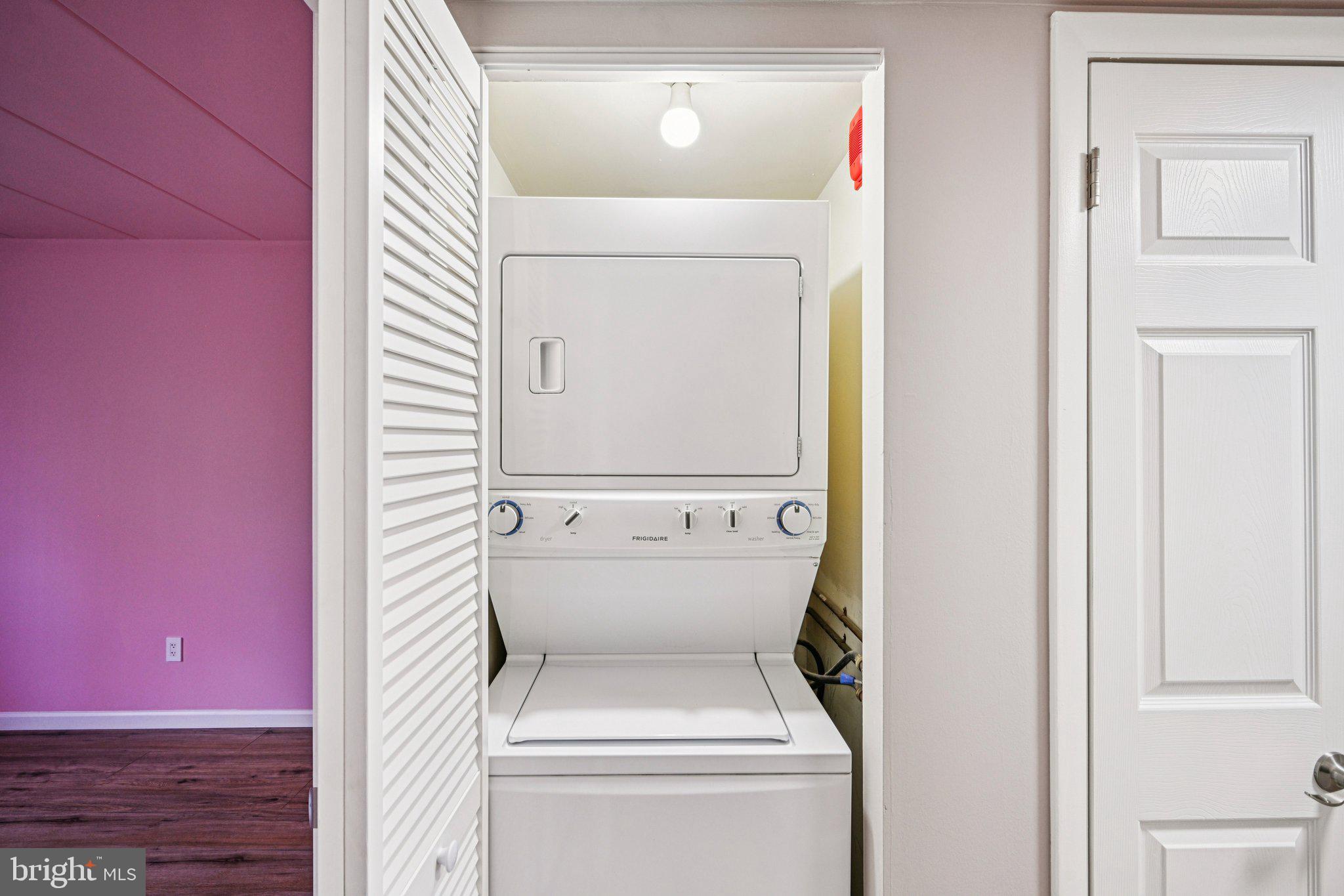 BUSTLETON - Residential