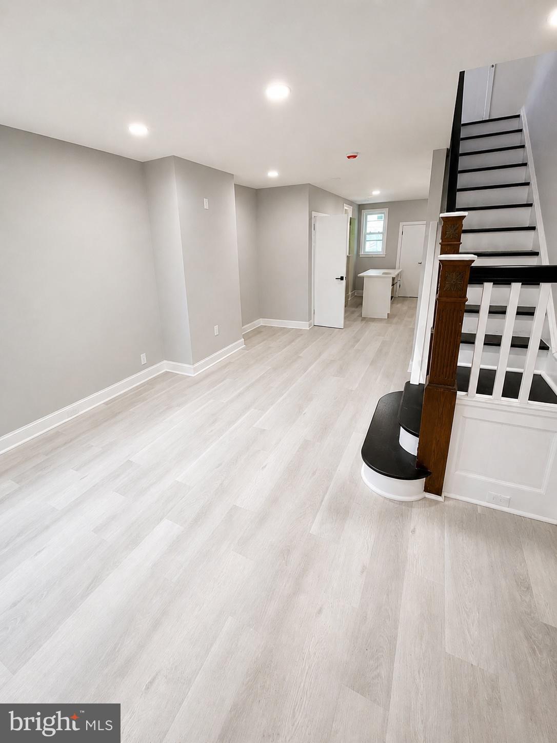 COBBS CREEK - Residential