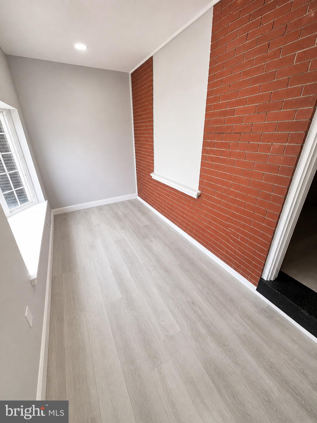 COBBS CREEK - Residential