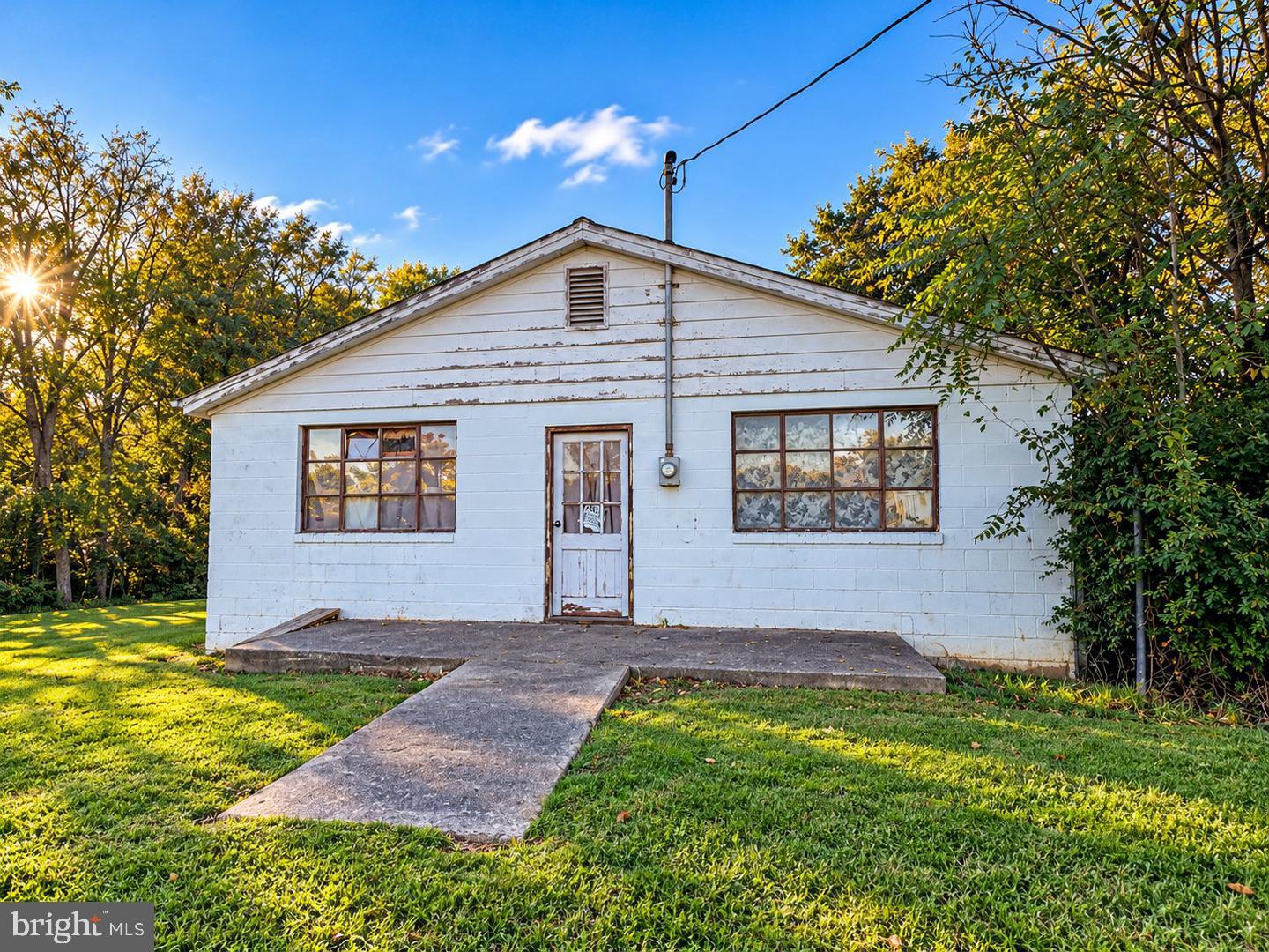 445 DELMAR ORCHARD ROAD