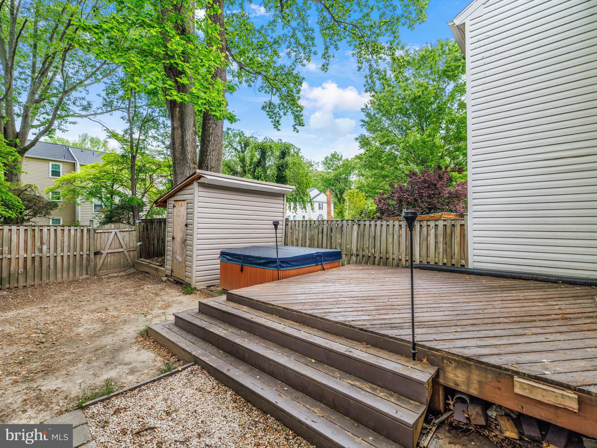 CROFTON COMMONS - Residential