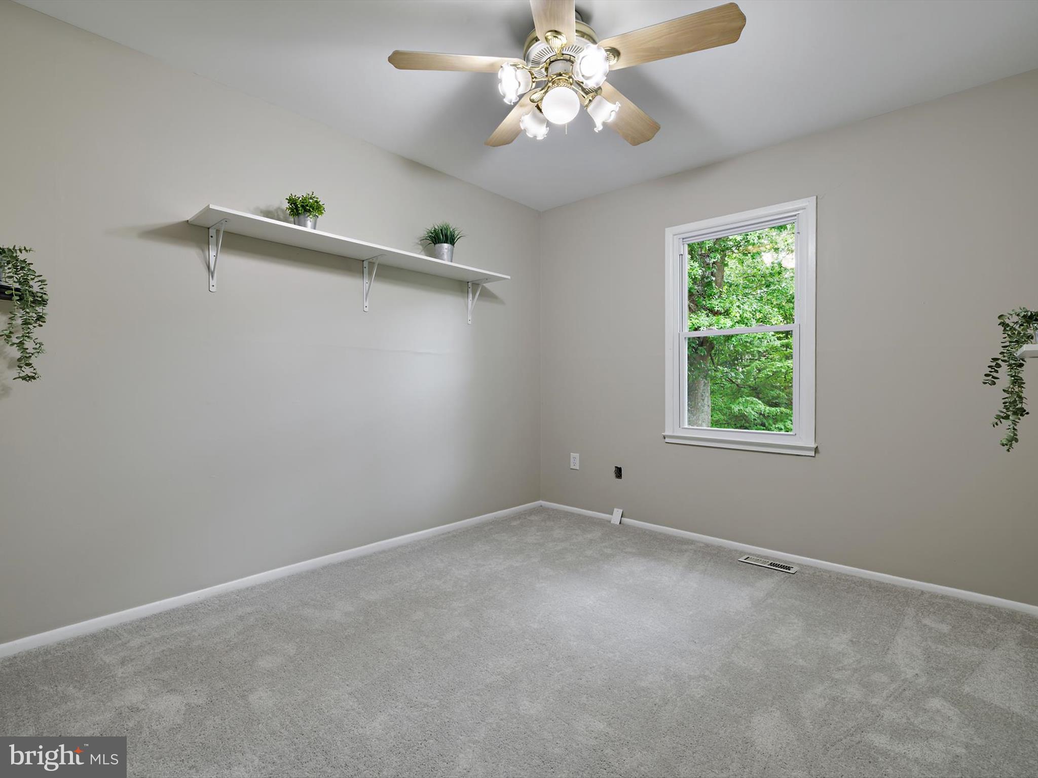 CROFTON COMMONS - Residential