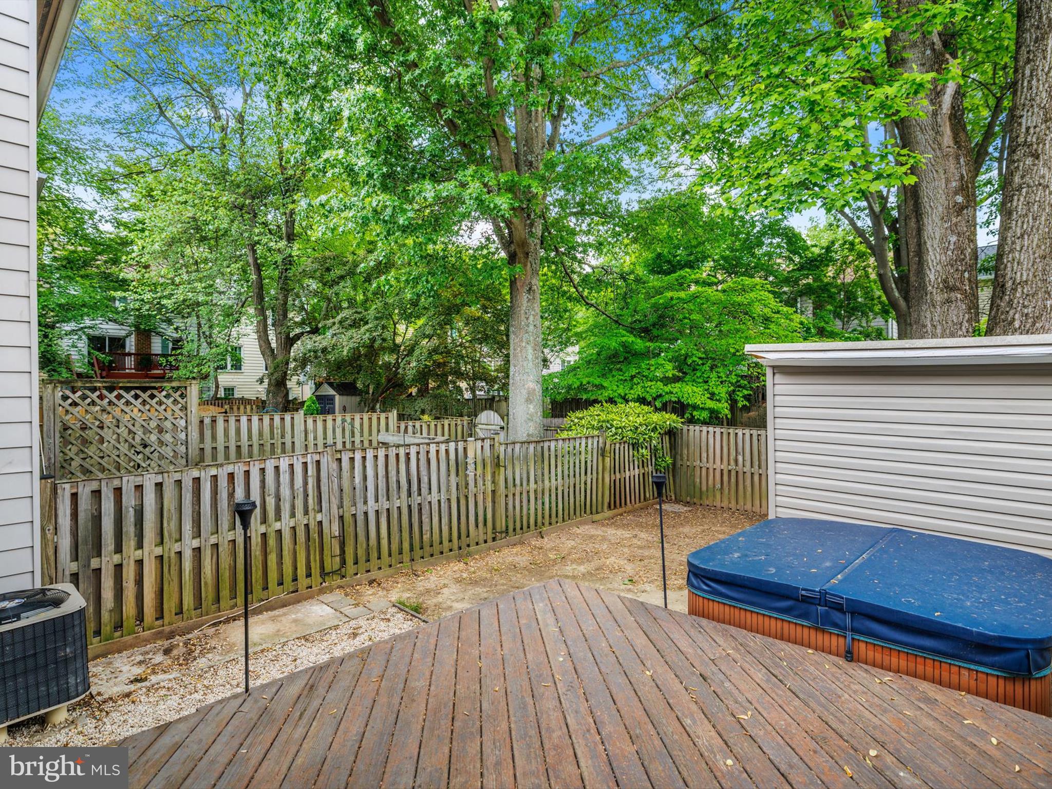 CROFTON COMMONS - Residential