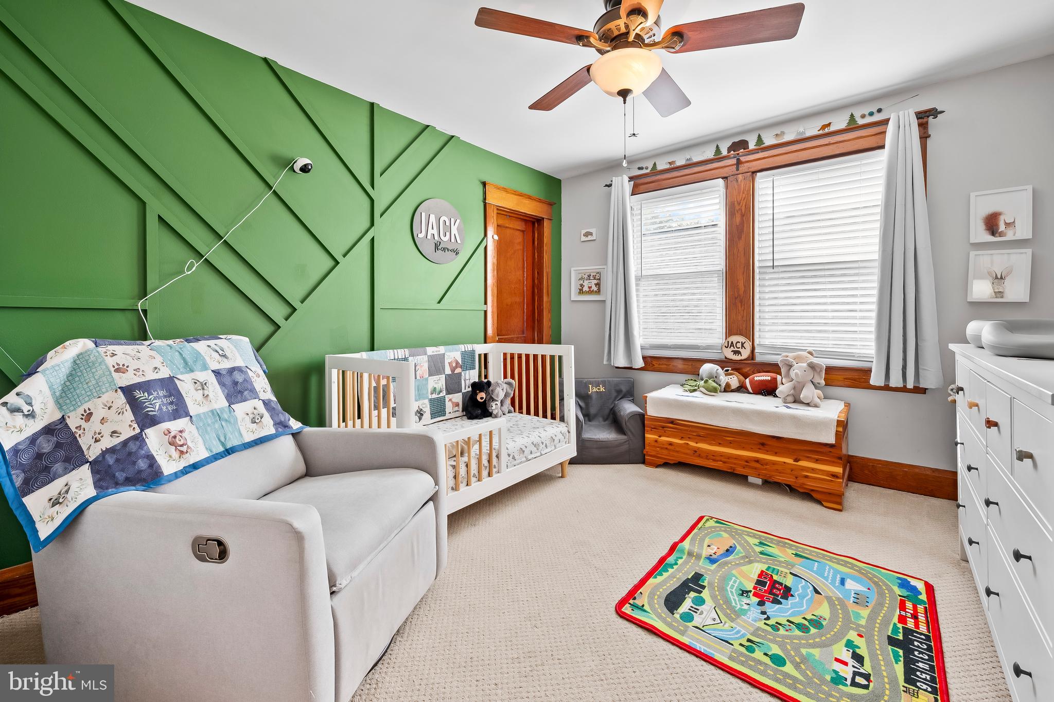 WOODSIDE - Residential