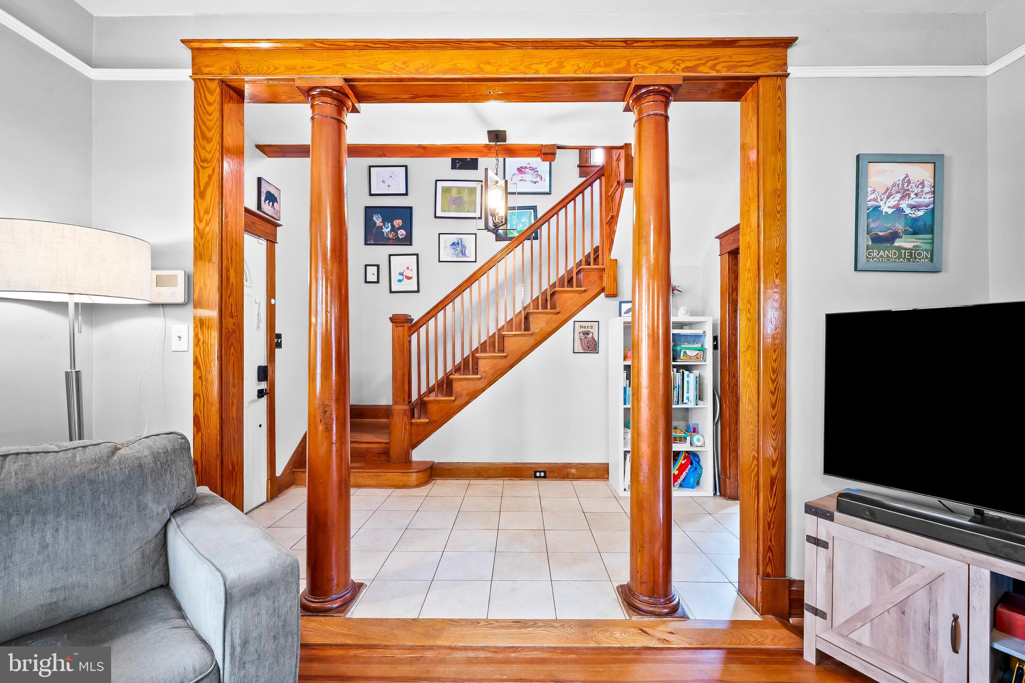 WOODSIDE - Residential