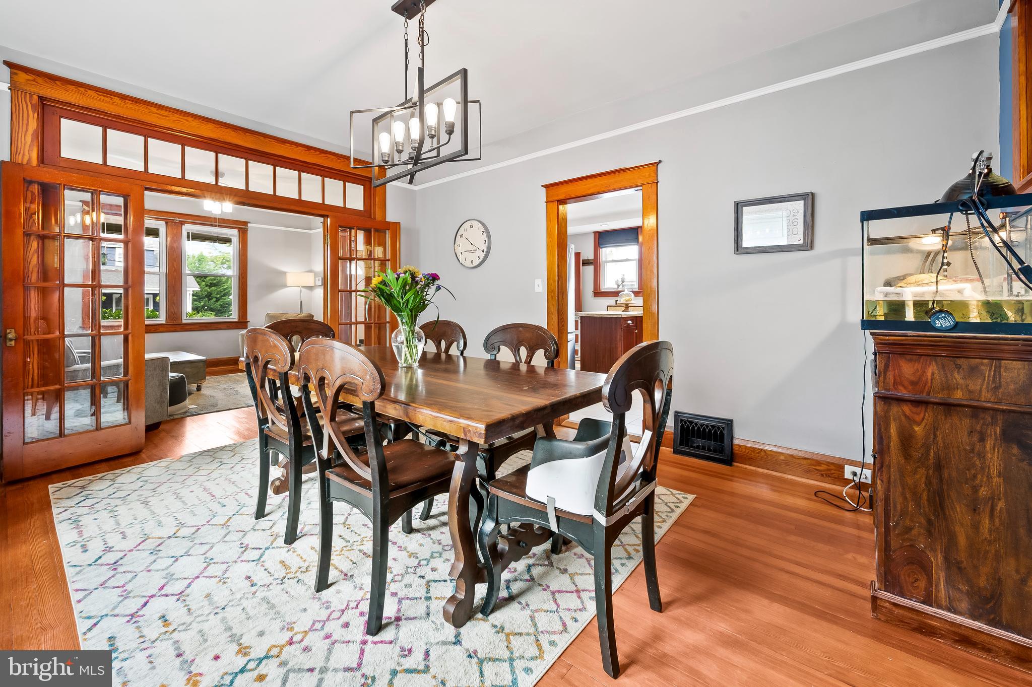 WOODSIDE - Residential