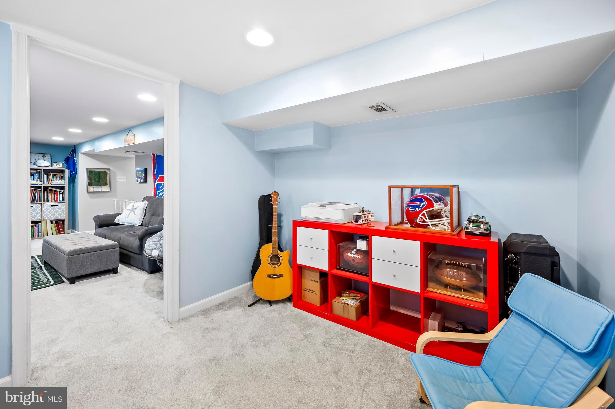 WOODSIDE - Residential