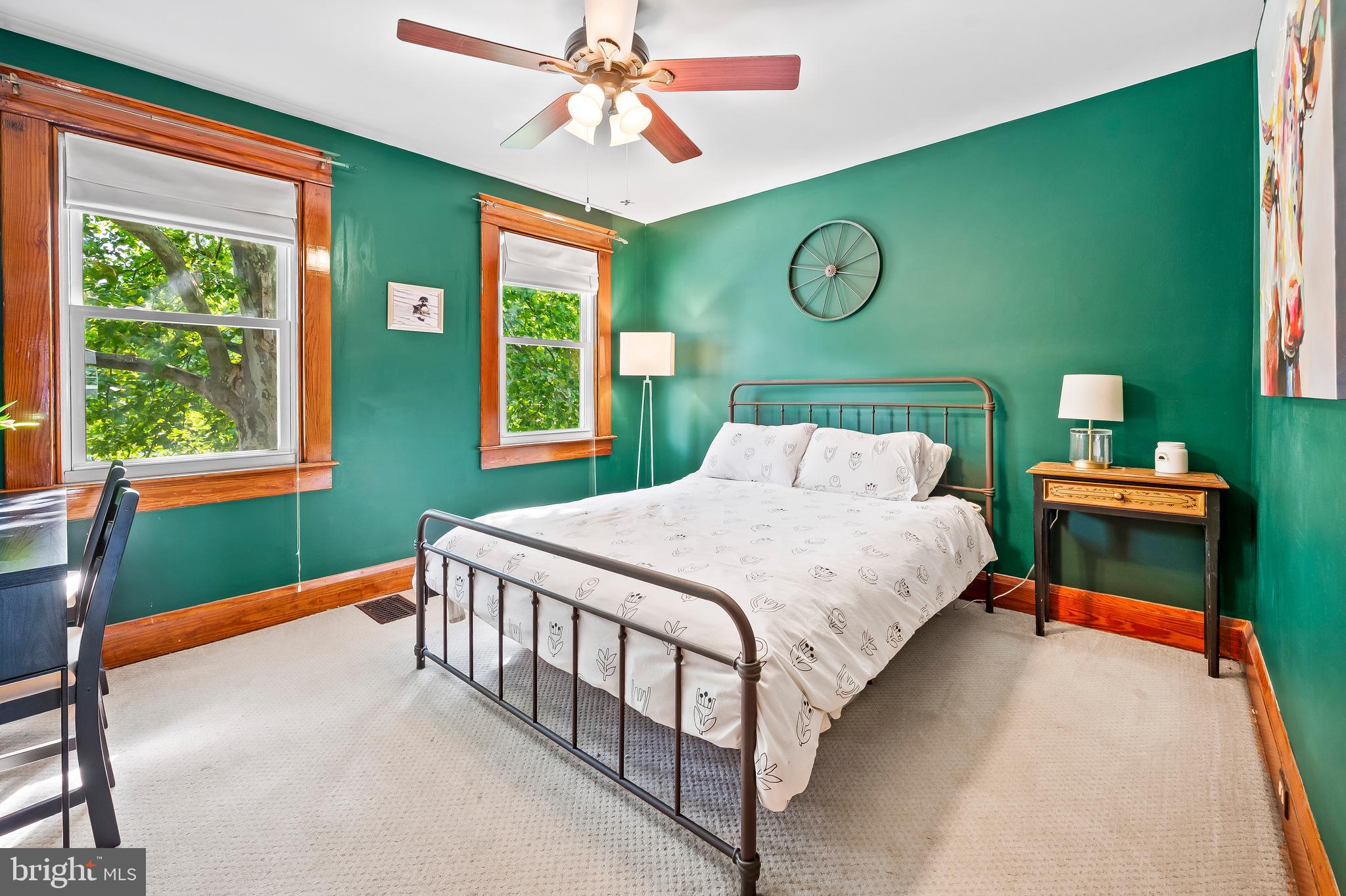 WOODSIDE - Residential