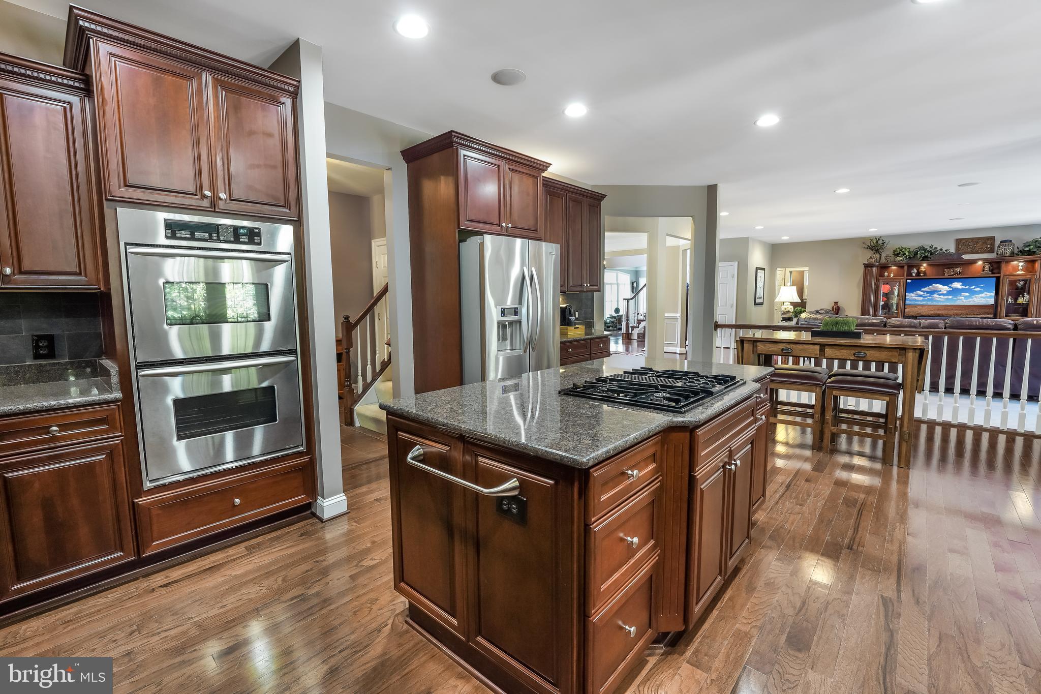 CEDAR CREST - Residential