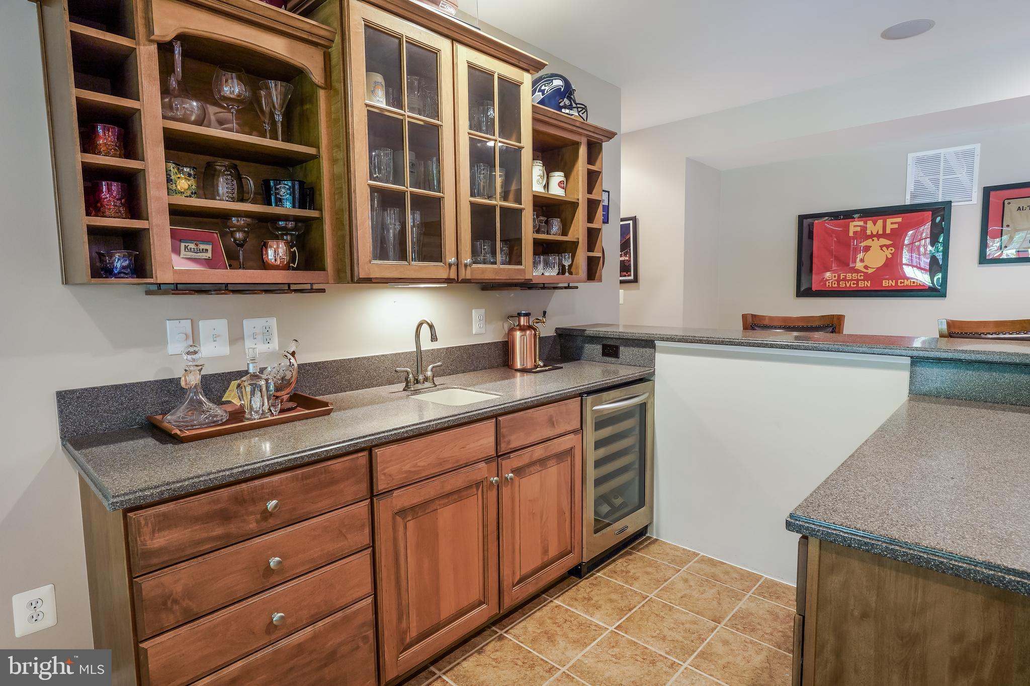 CEDAR CREST - Residential