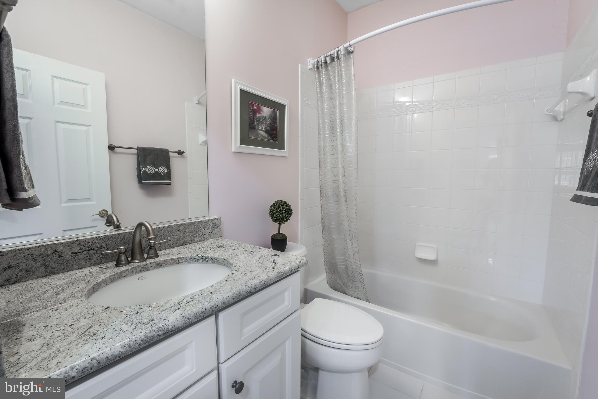 CEDAR CREST - Residential