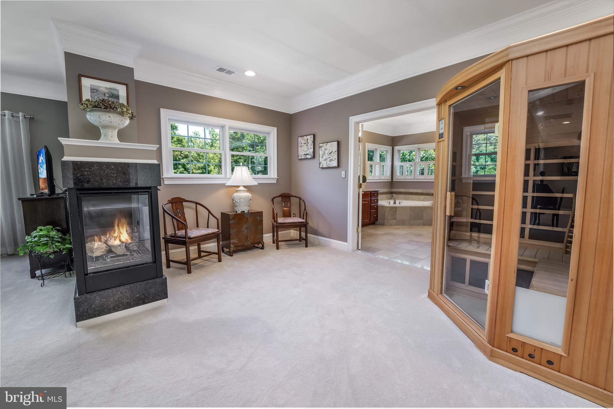 CEDAR CREST - Residential