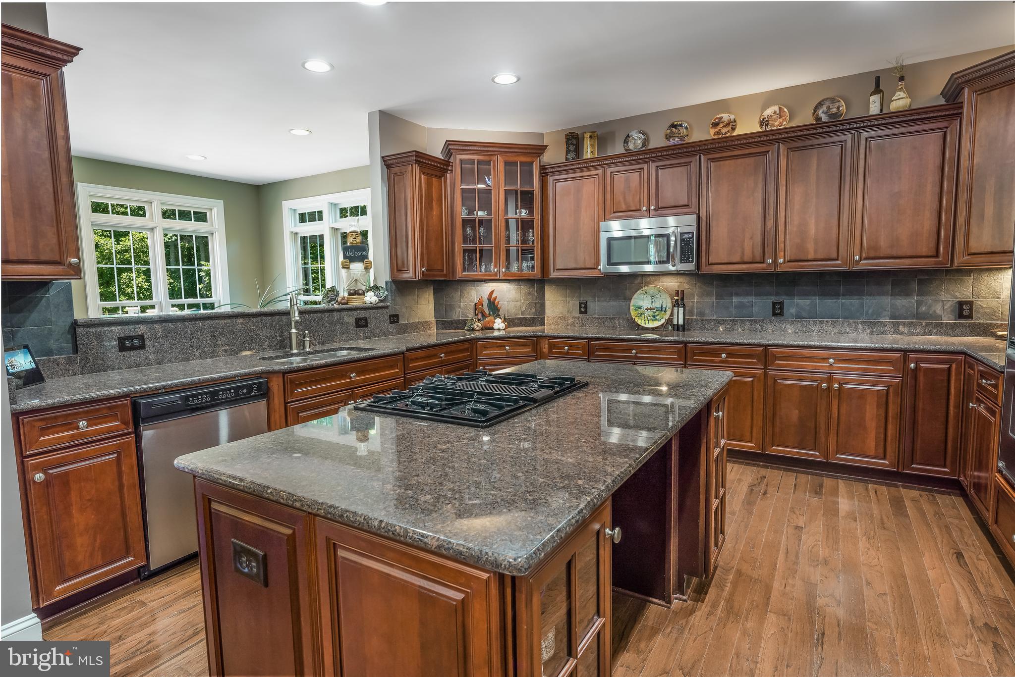 CEDAR CREST - Residential