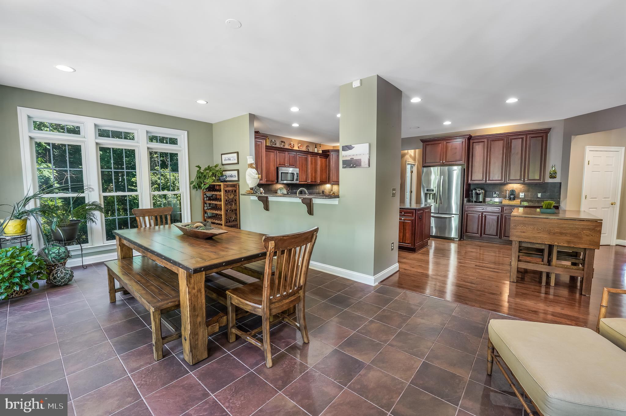 CEDAR CREST - Residential