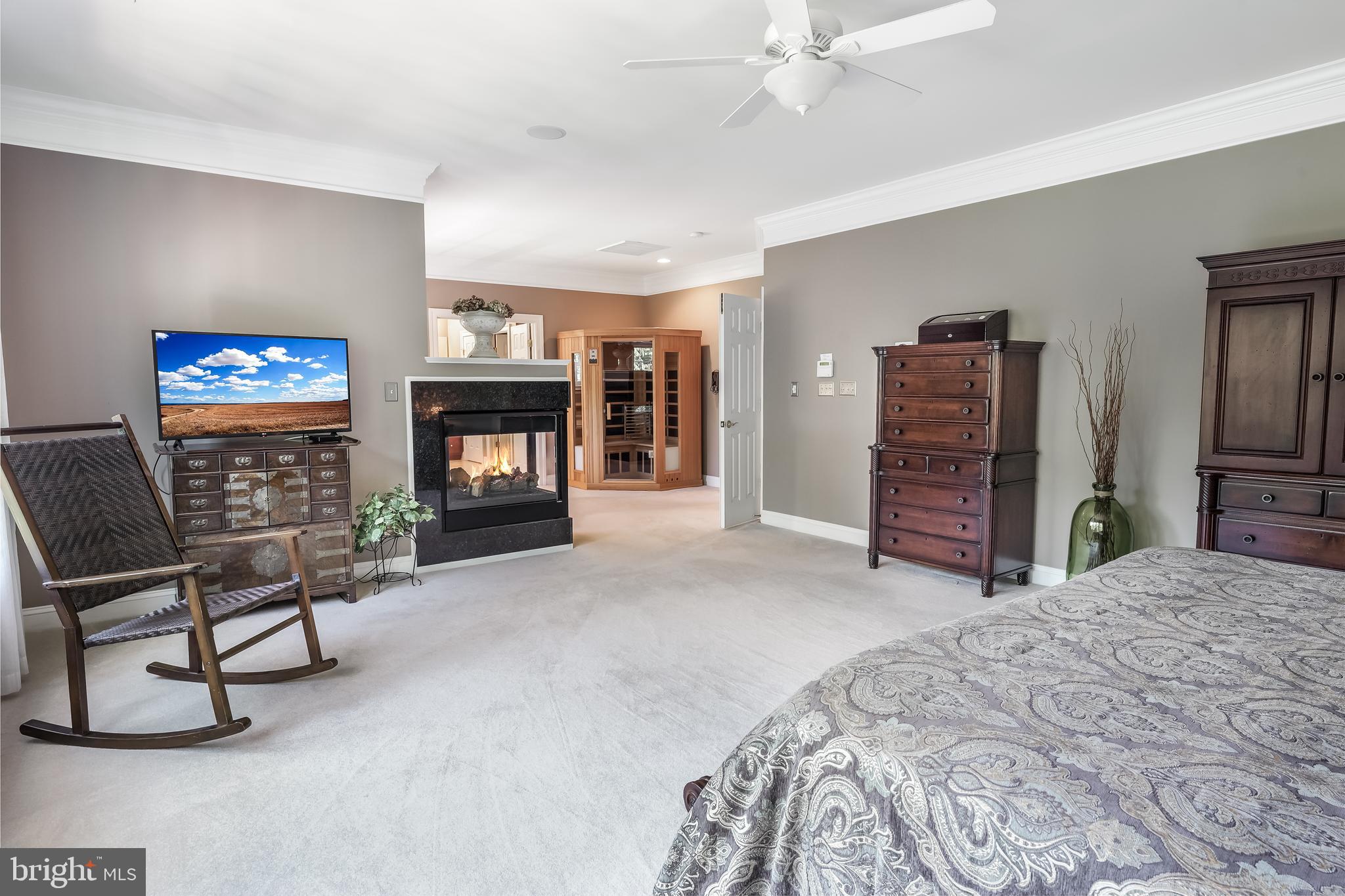 CEDAR CREST - Residential