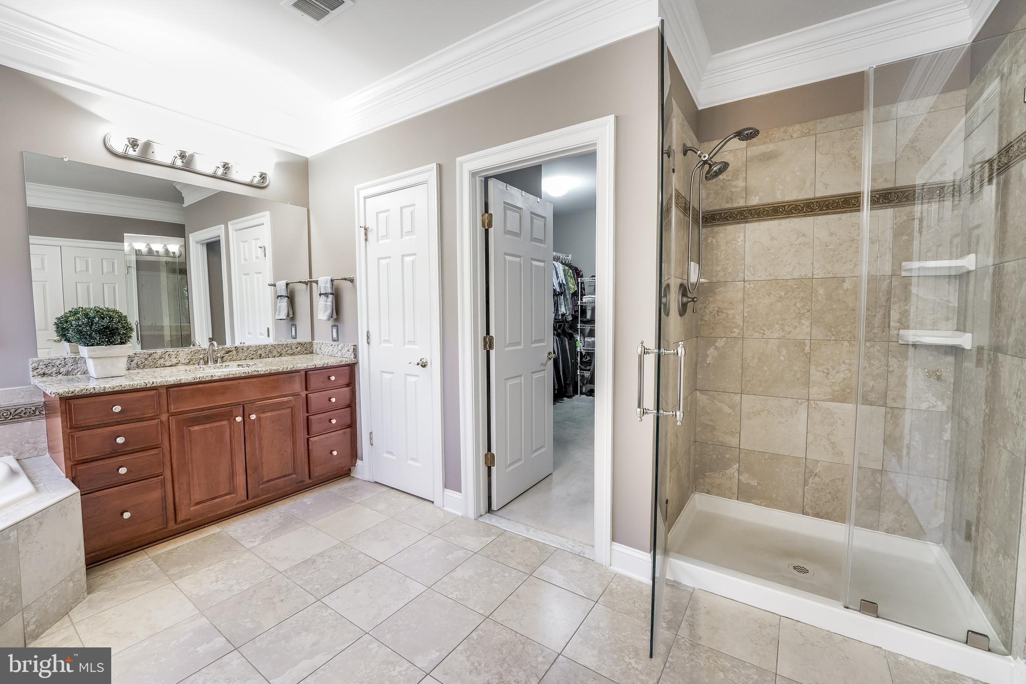 CEDAR CREST - Residential