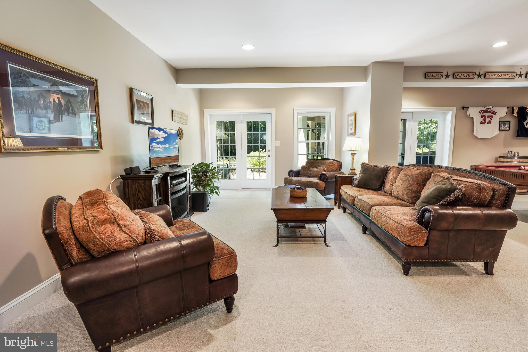 CEDAR CREST - Residential