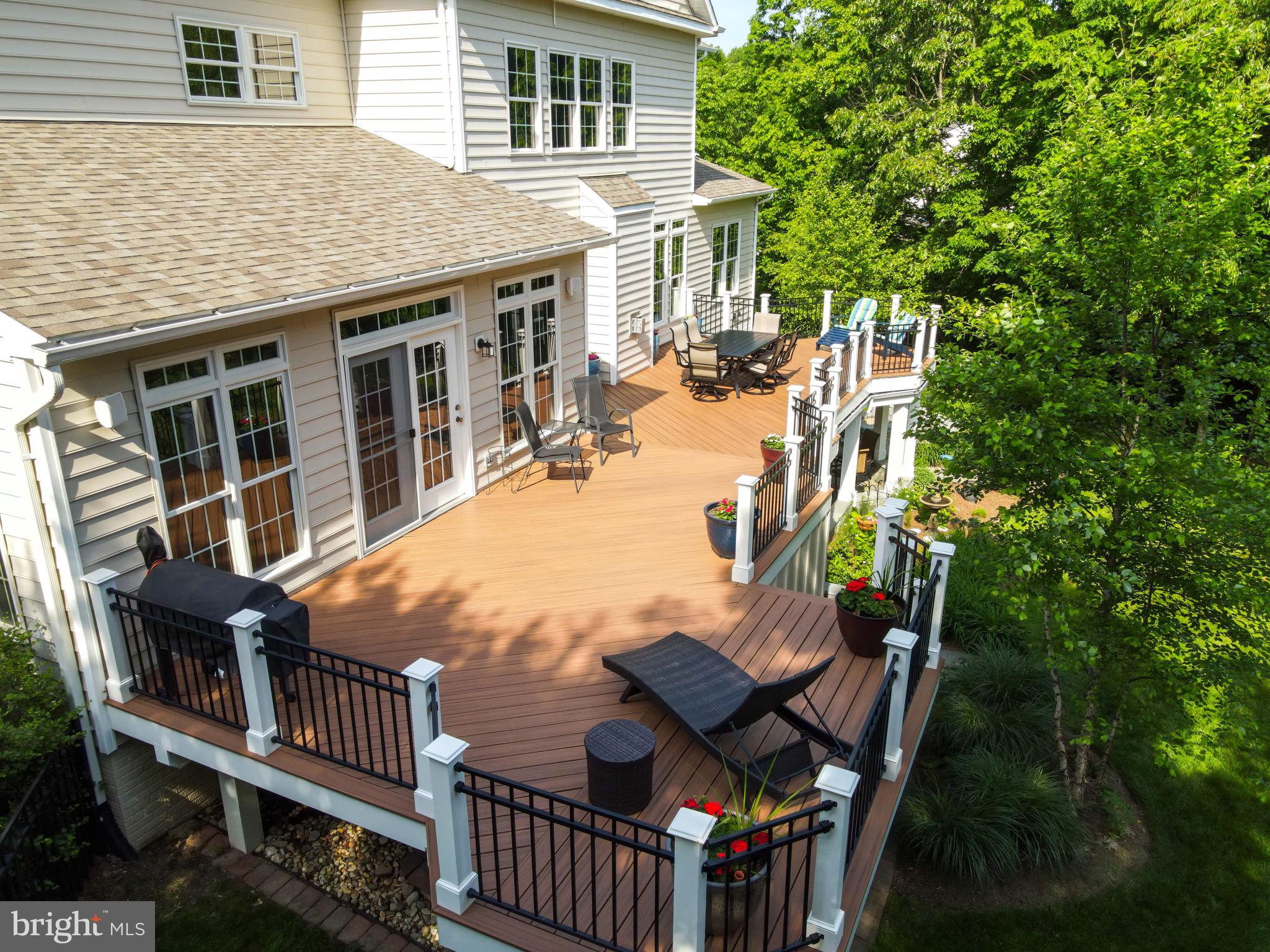 CEDAR CREST - Residential