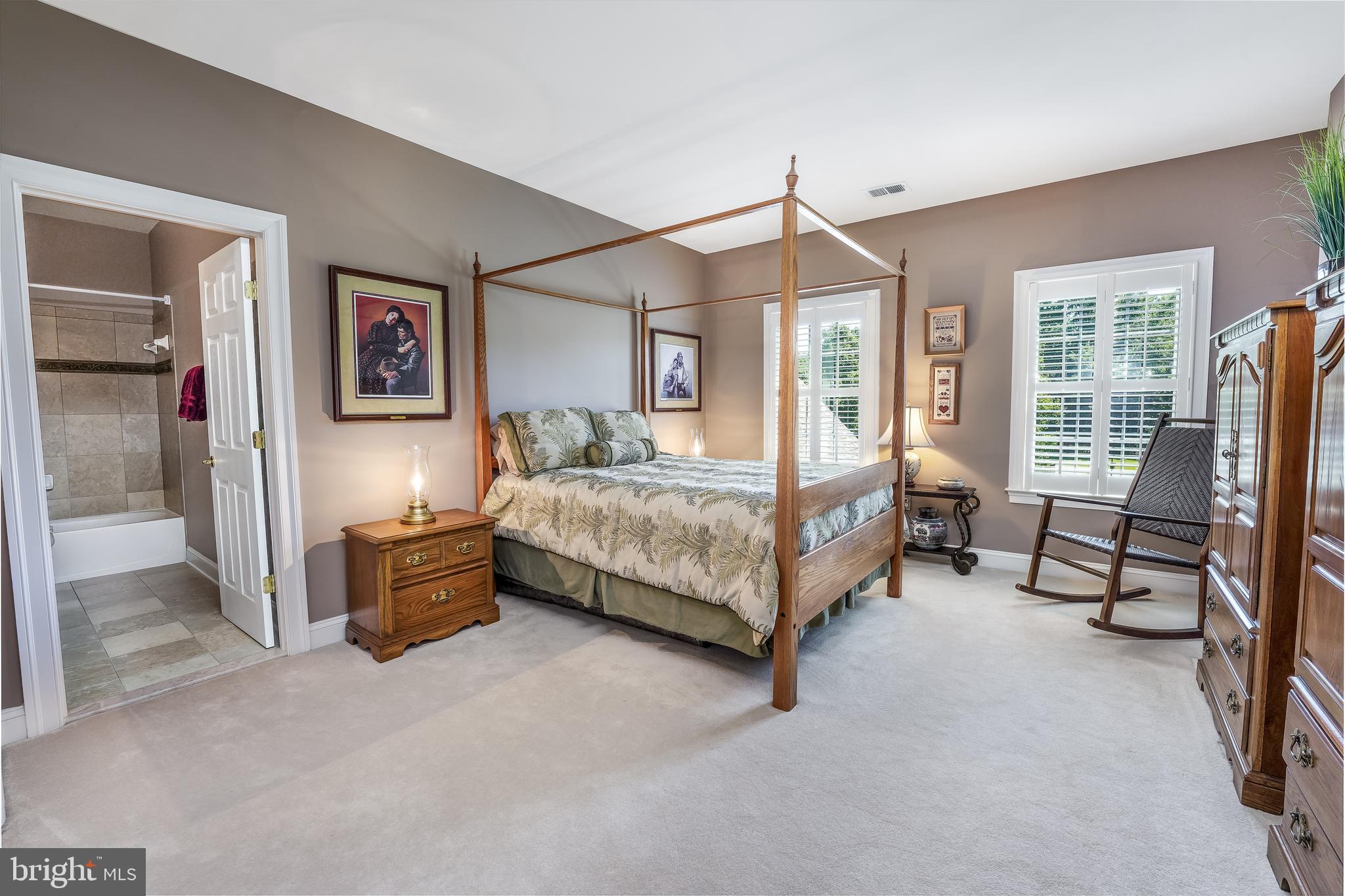 CEDAR CREST - Residential