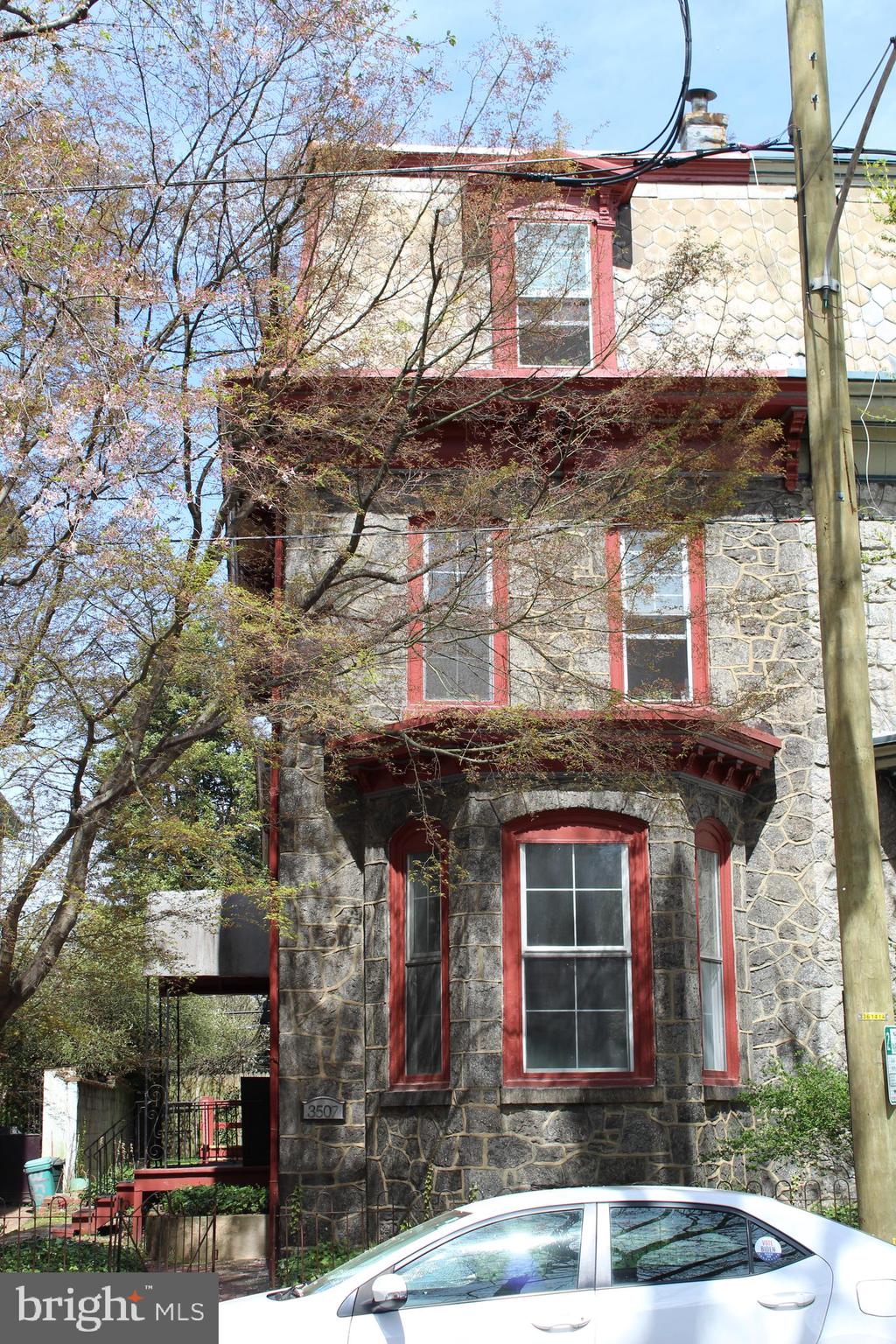 POWELTON VILLAGE - Residential Income