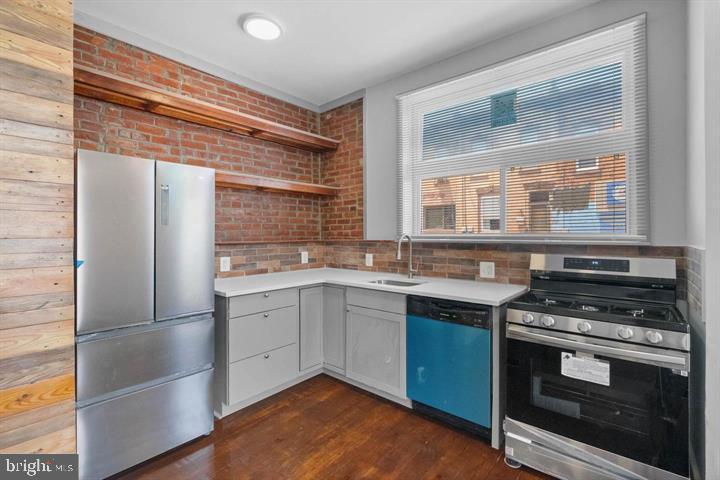 POINT BREEZE - Residential Lease