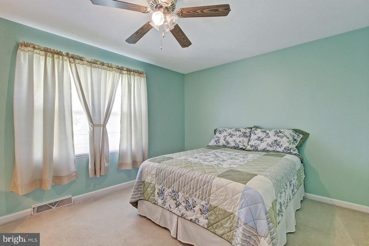 STEWARTSTOWN STATION - Residential