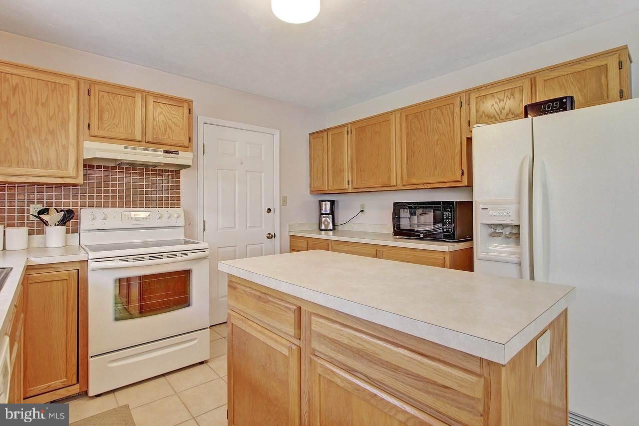 STEWARTSTOWN STATION - Residential