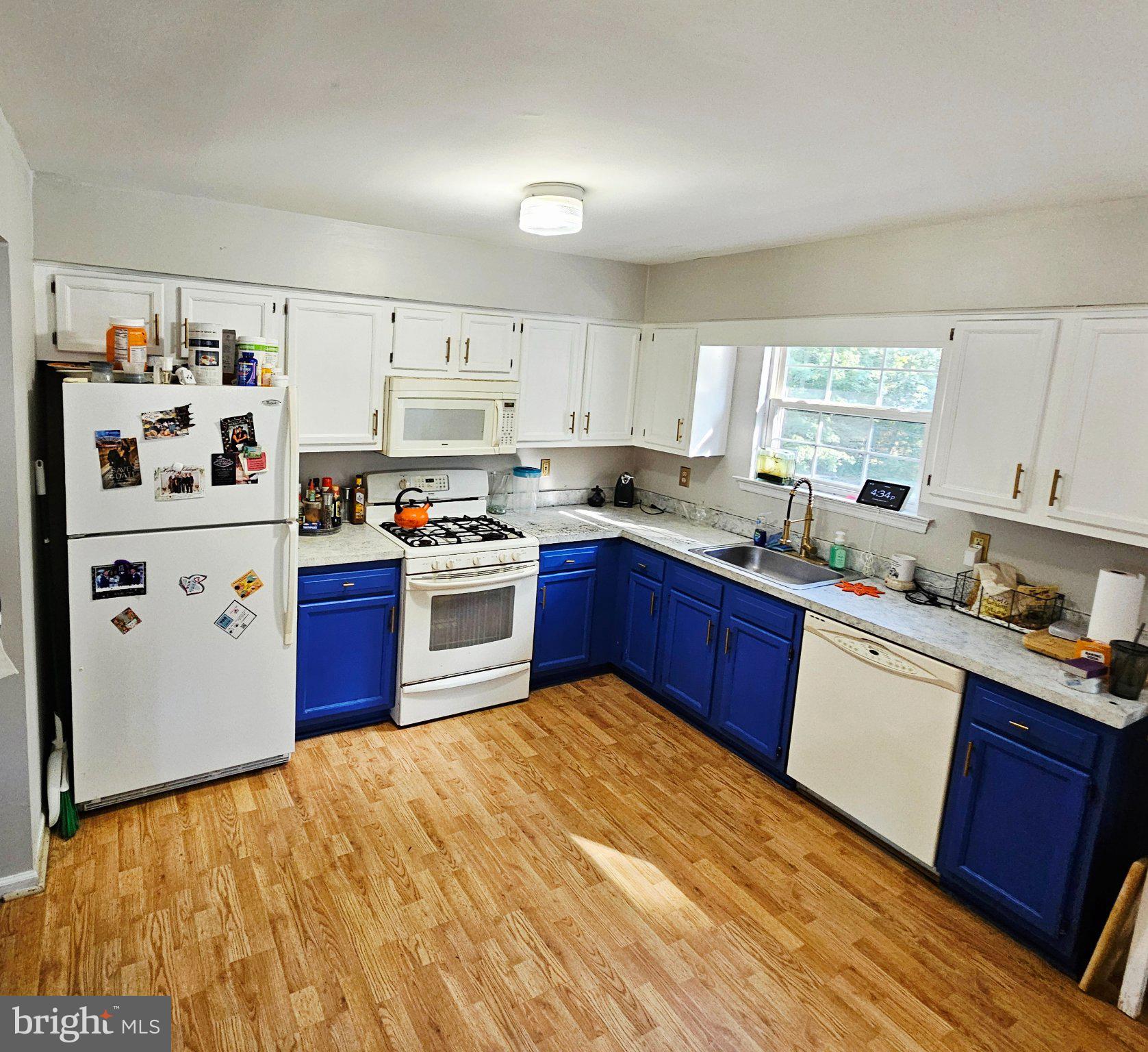 1008 BROWN LANE