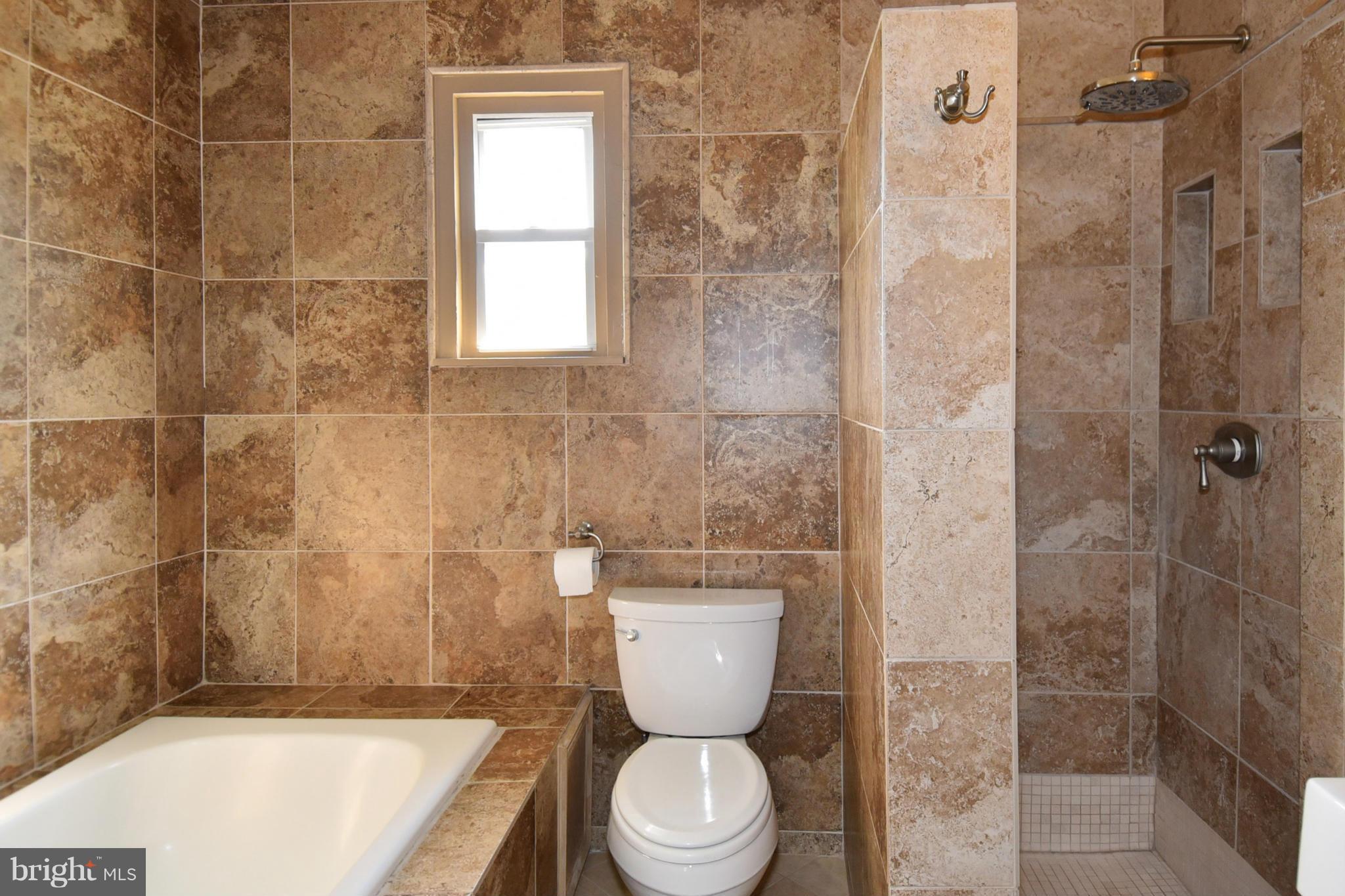 CHARLES W LEE SR ESTATES - Residential