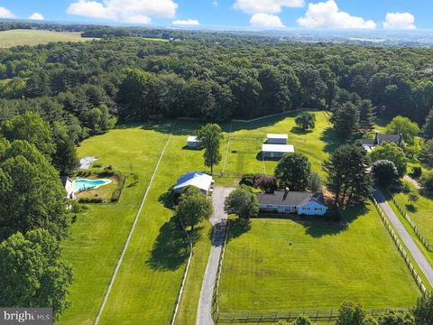 Homes For Sale - 1645 Old Annapolis Road<br/> Howard County, WOODBINE, MD 21797