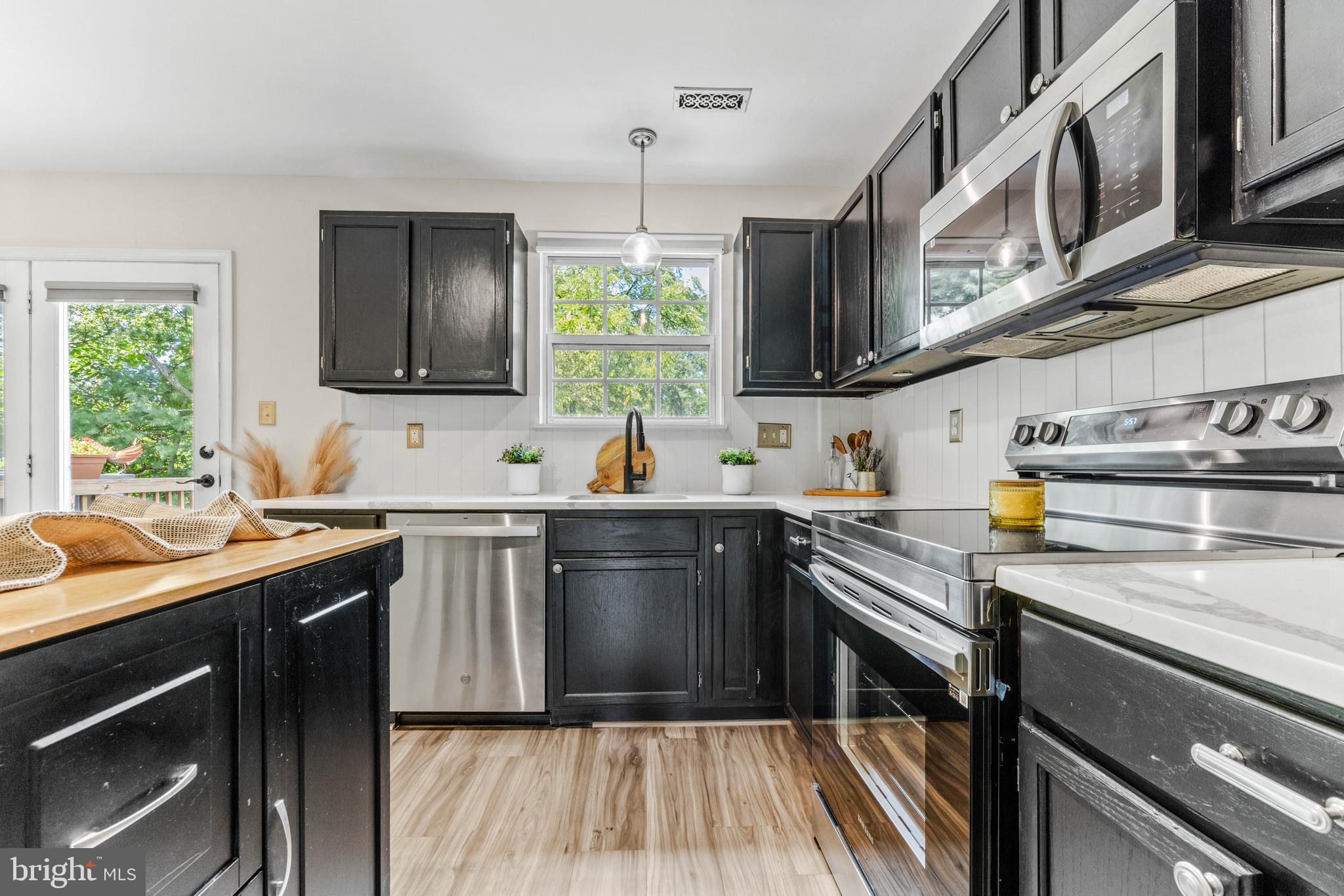 WORTHINGTON MEADOWS - Residential