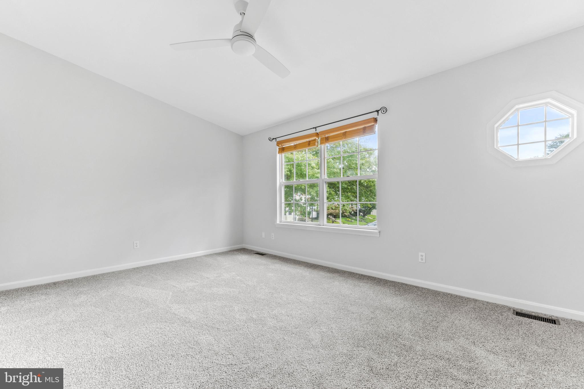 WORTHINGTON MEADOWS - Residential