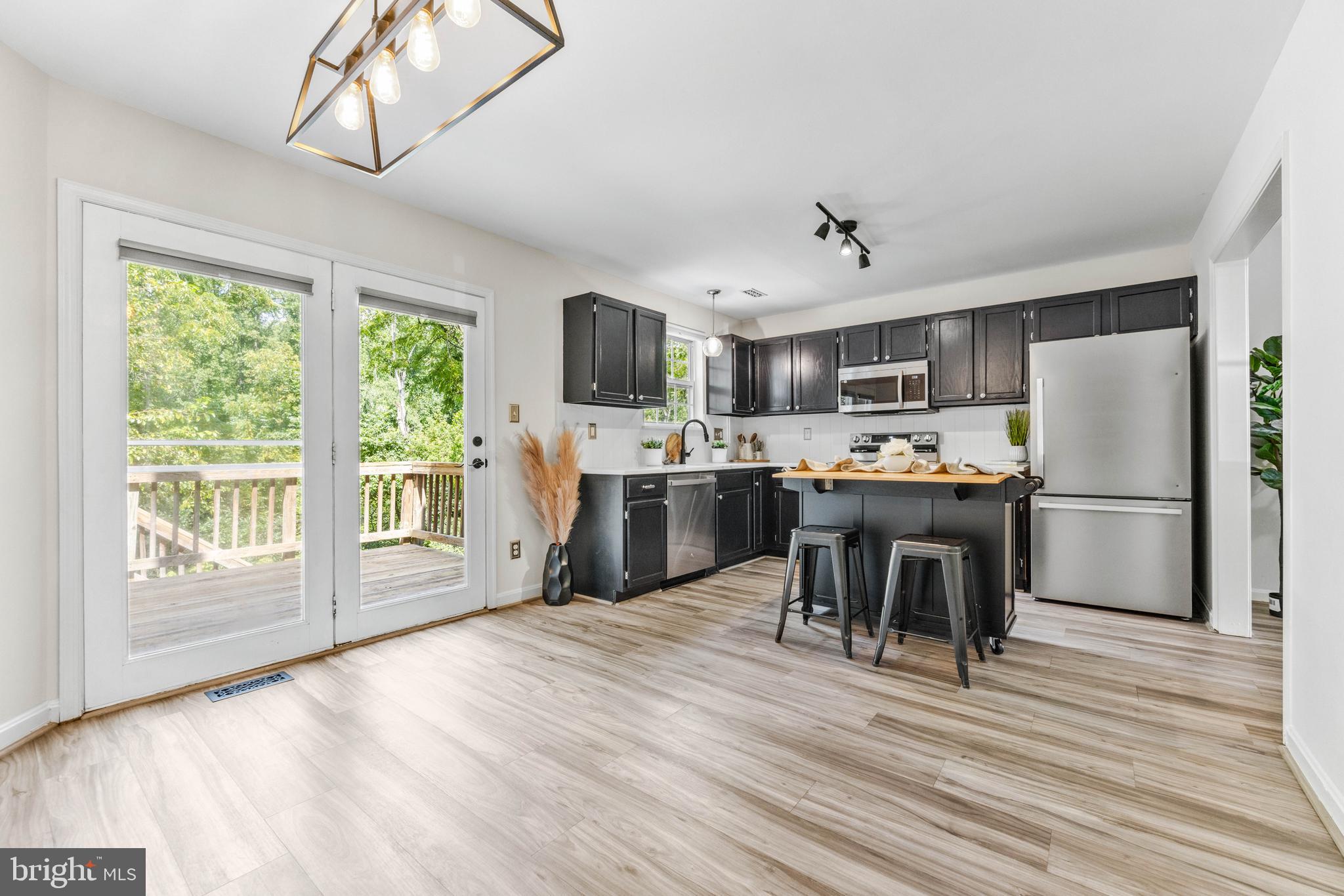 WORTHINGTON MEADOWS - Residential