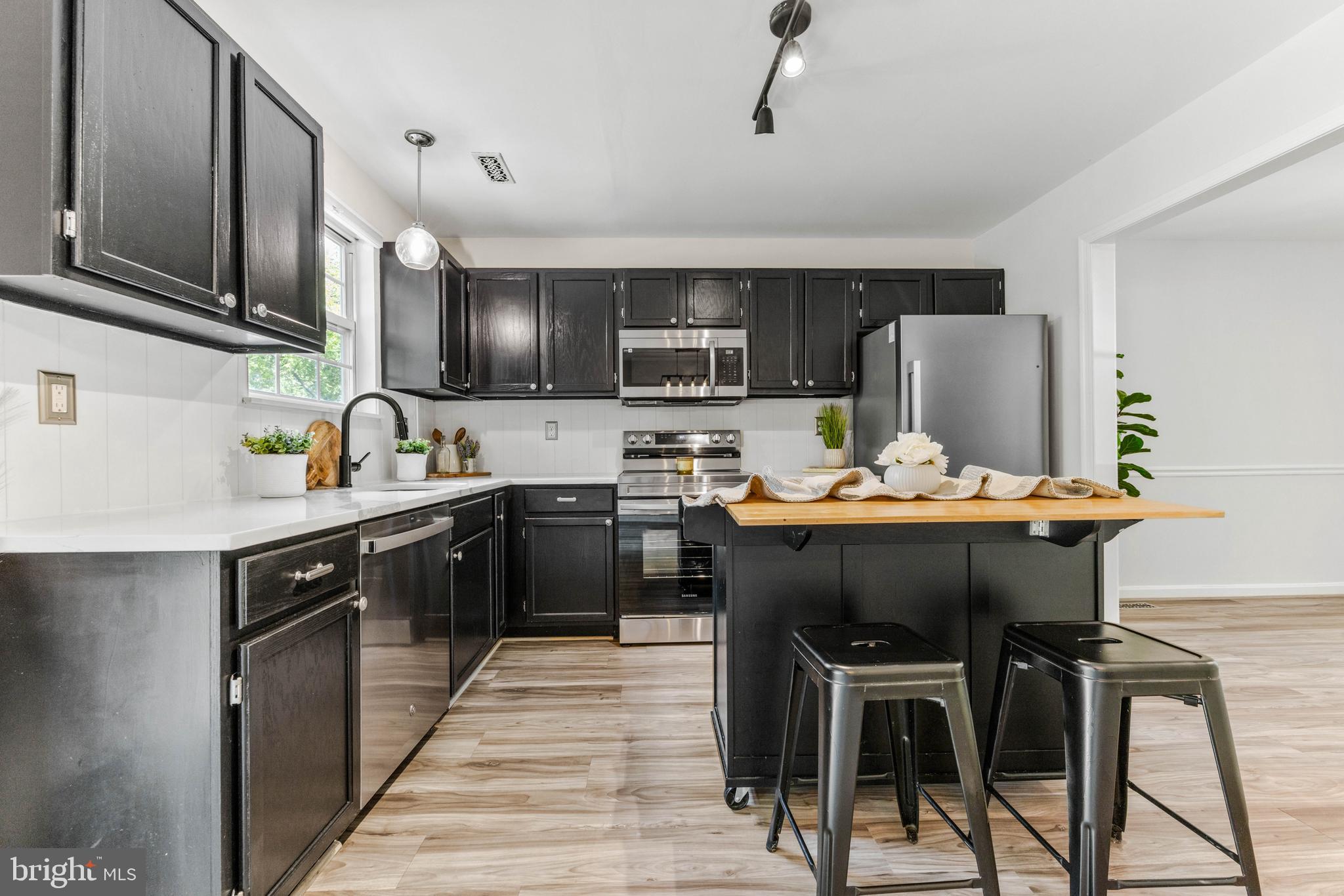 WORTHINGTON MEADOWS - Residential