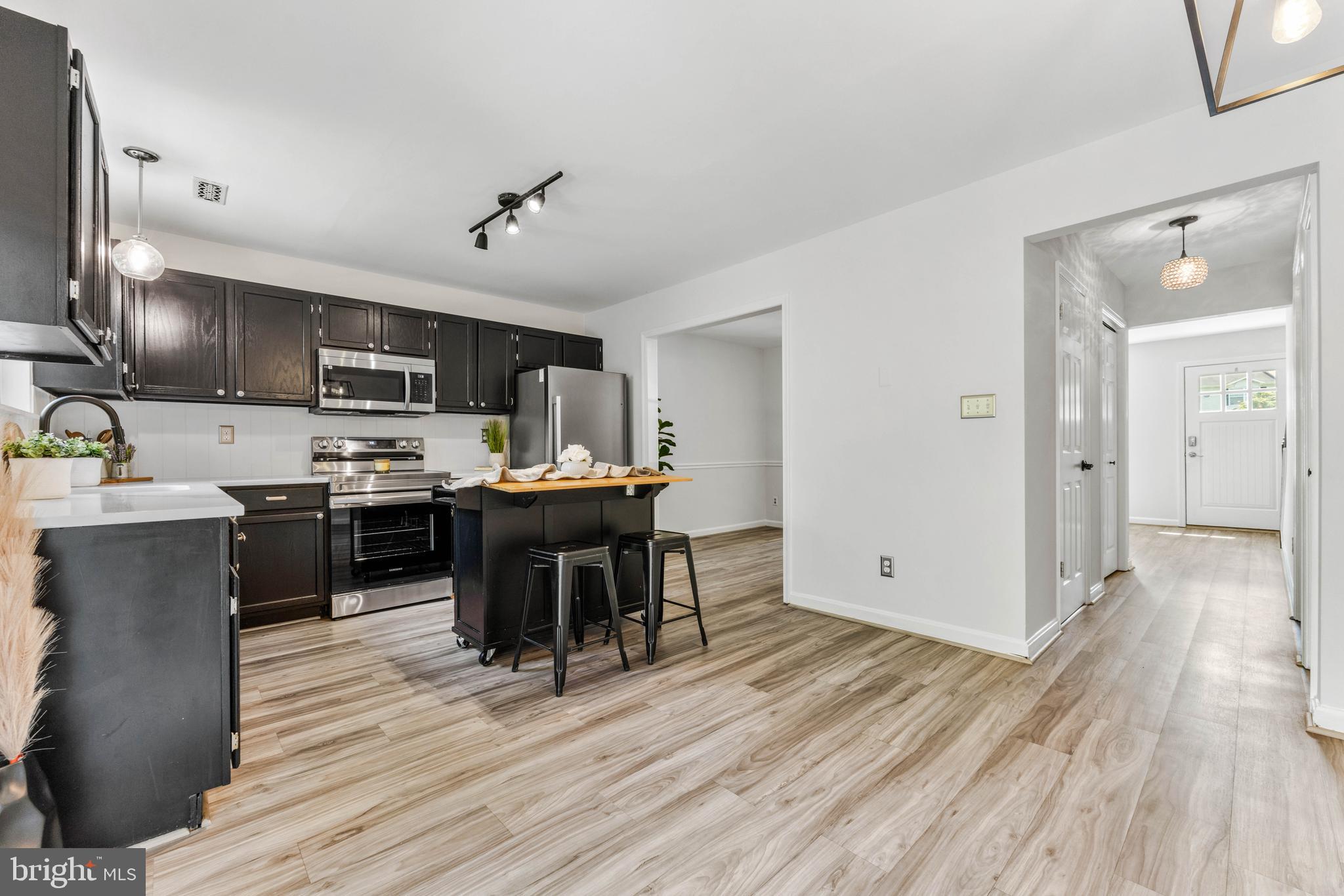 WORTHINGTON MEADOWS - Residential