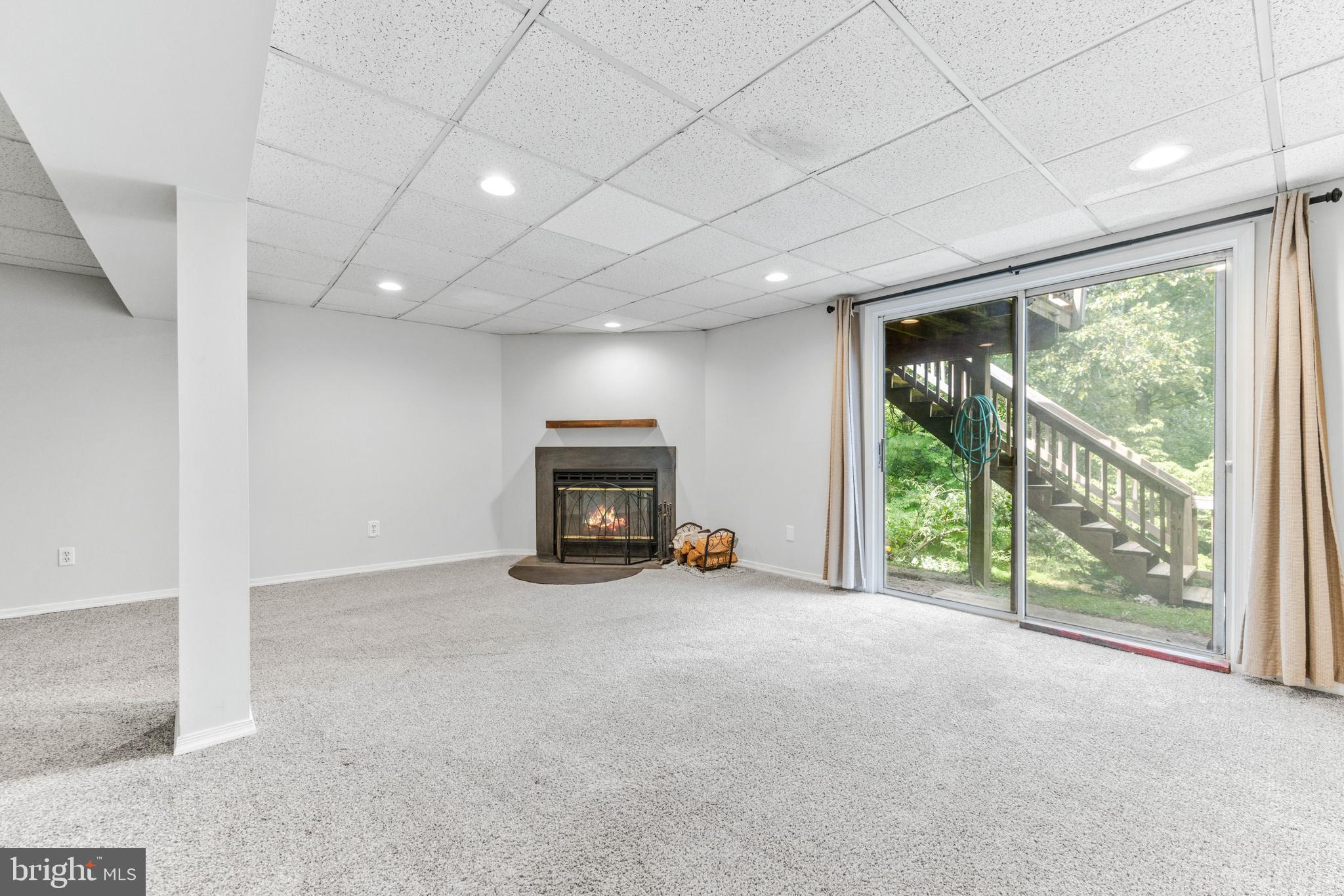 WORTHINGTON MEADOWS - Residential