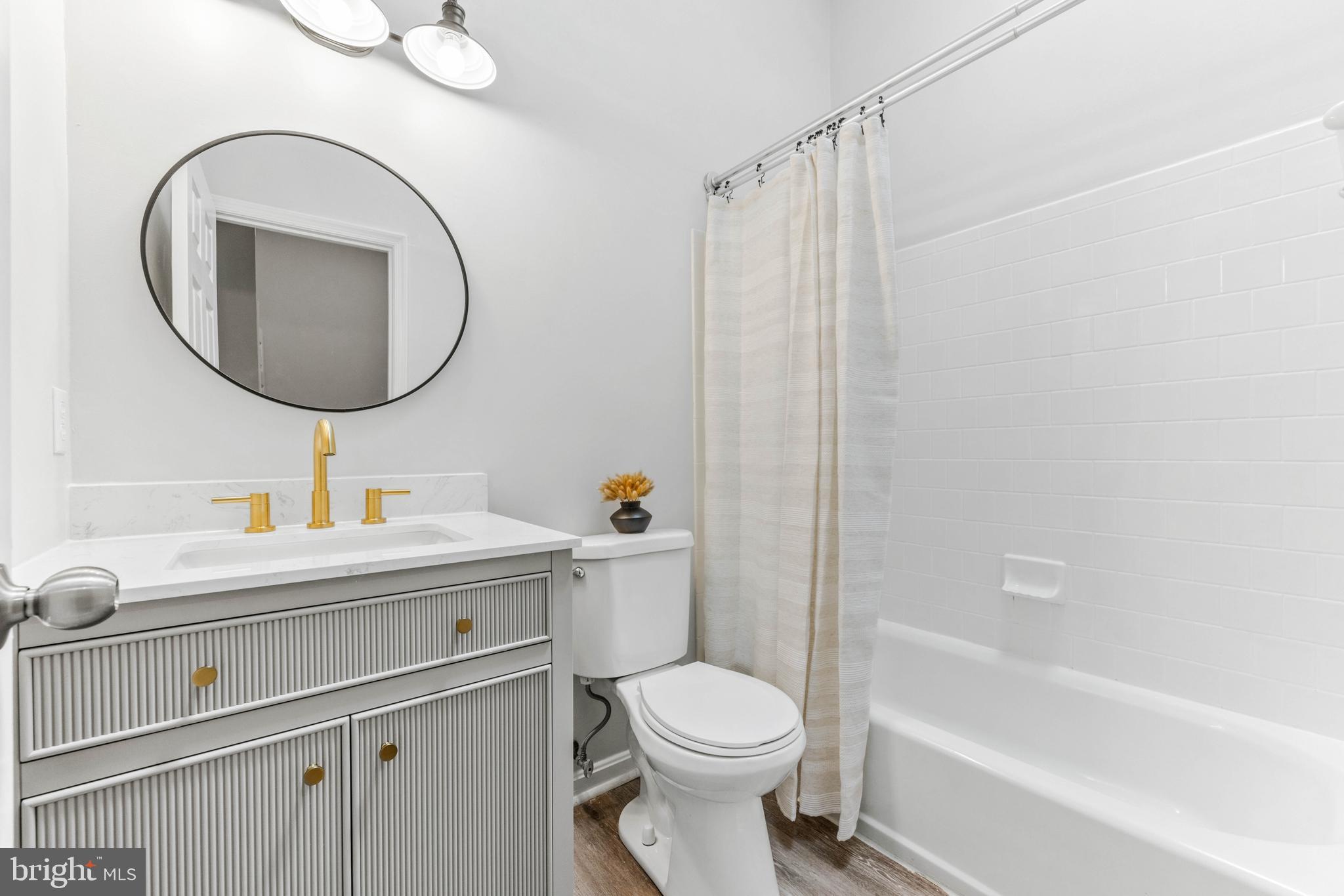 WORTHINGTON MEADOWS - Residential