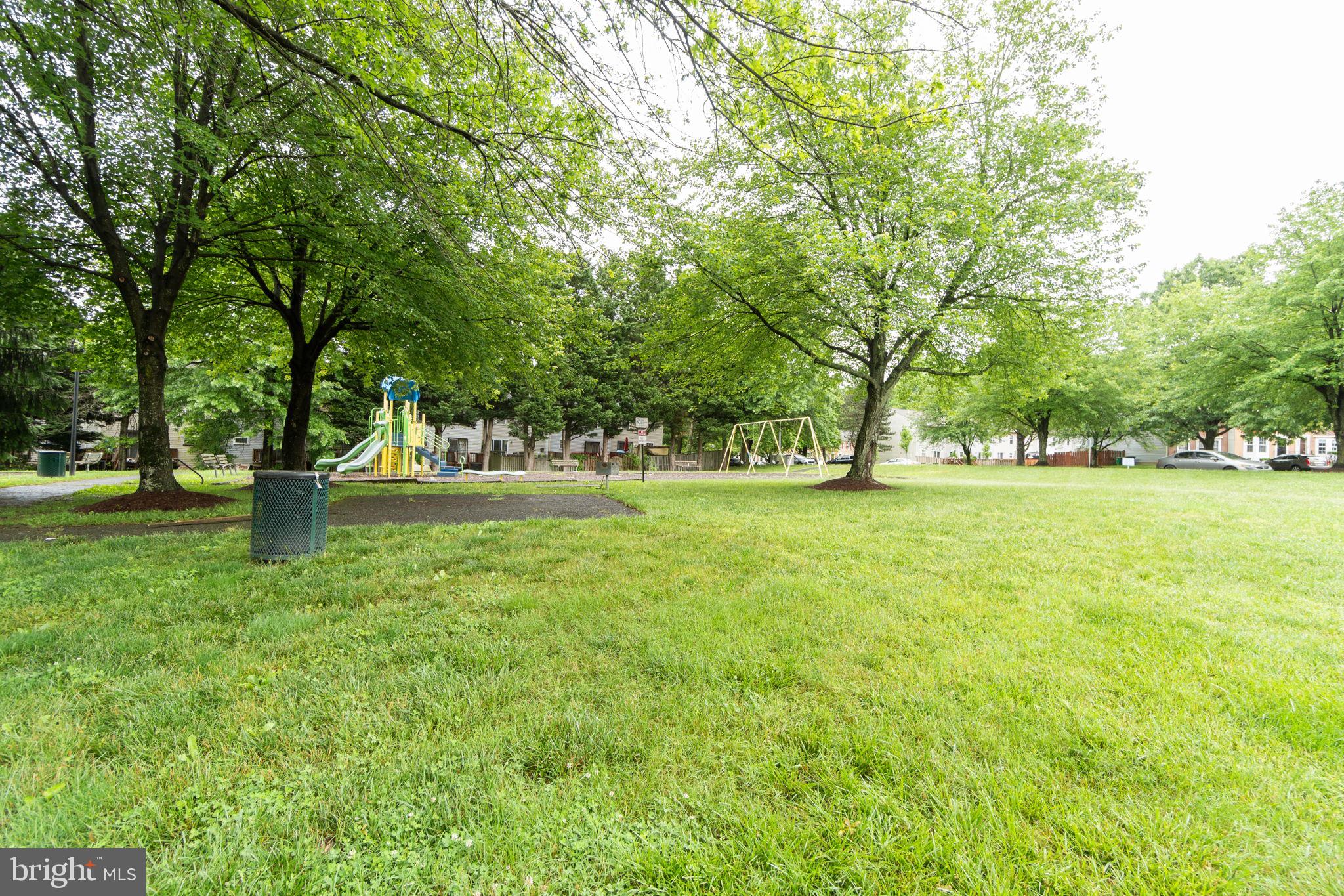 FORESTVILLE PARK - Residential