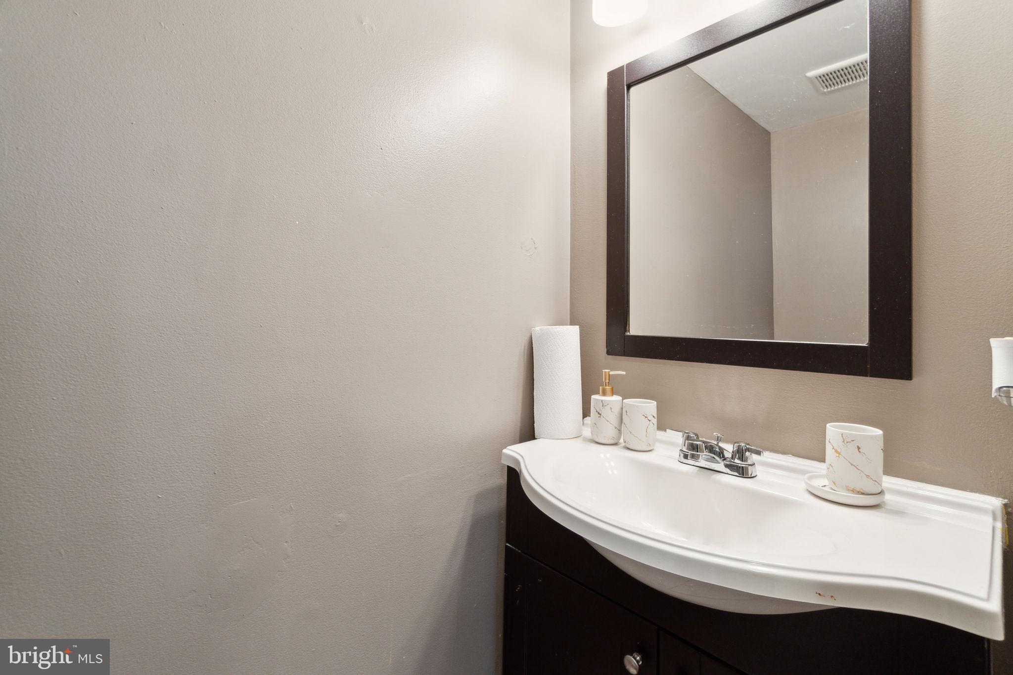 FORESTVILLE PARK - Residential