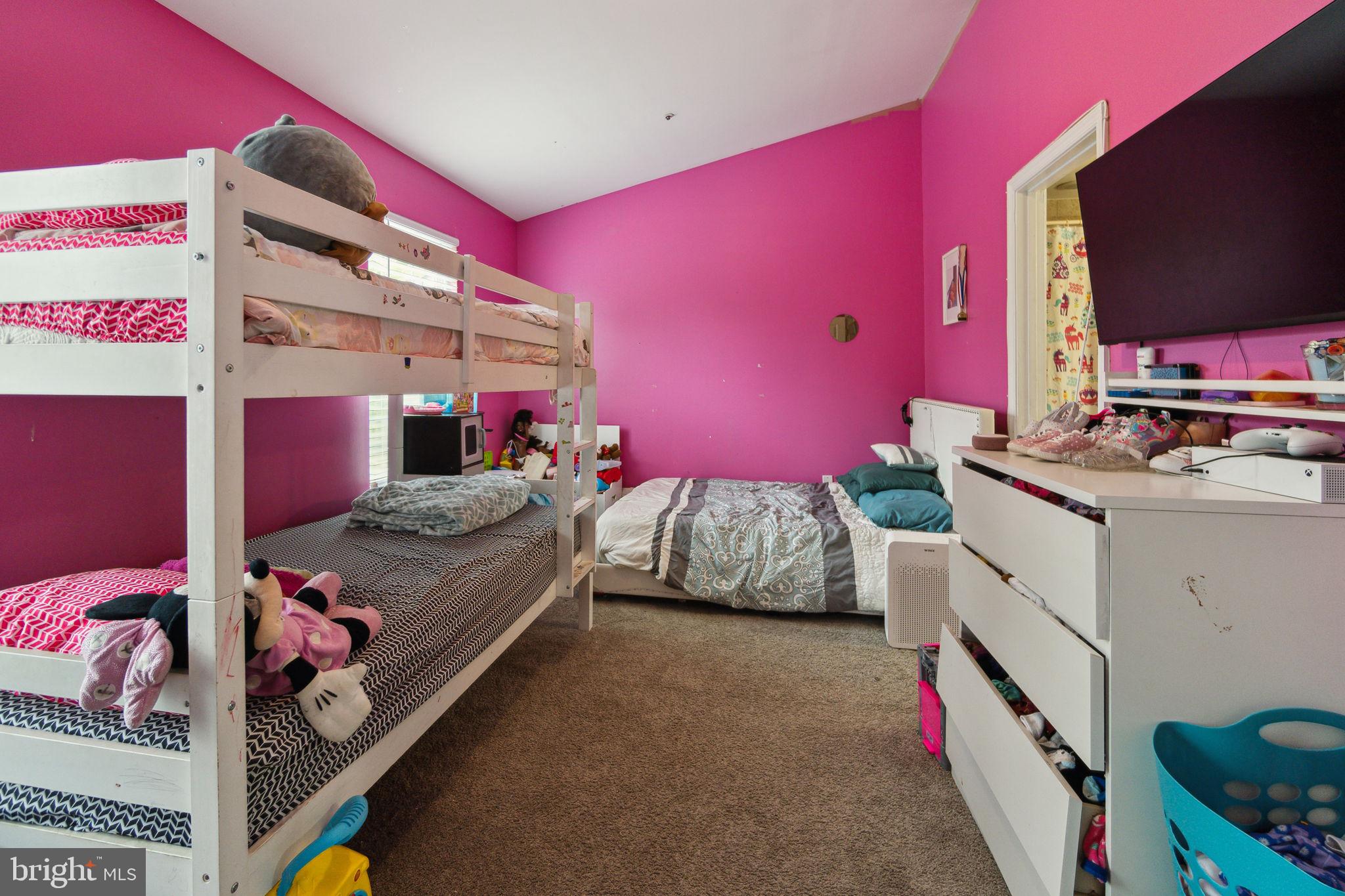 FORESTVILLE PARK - Residential